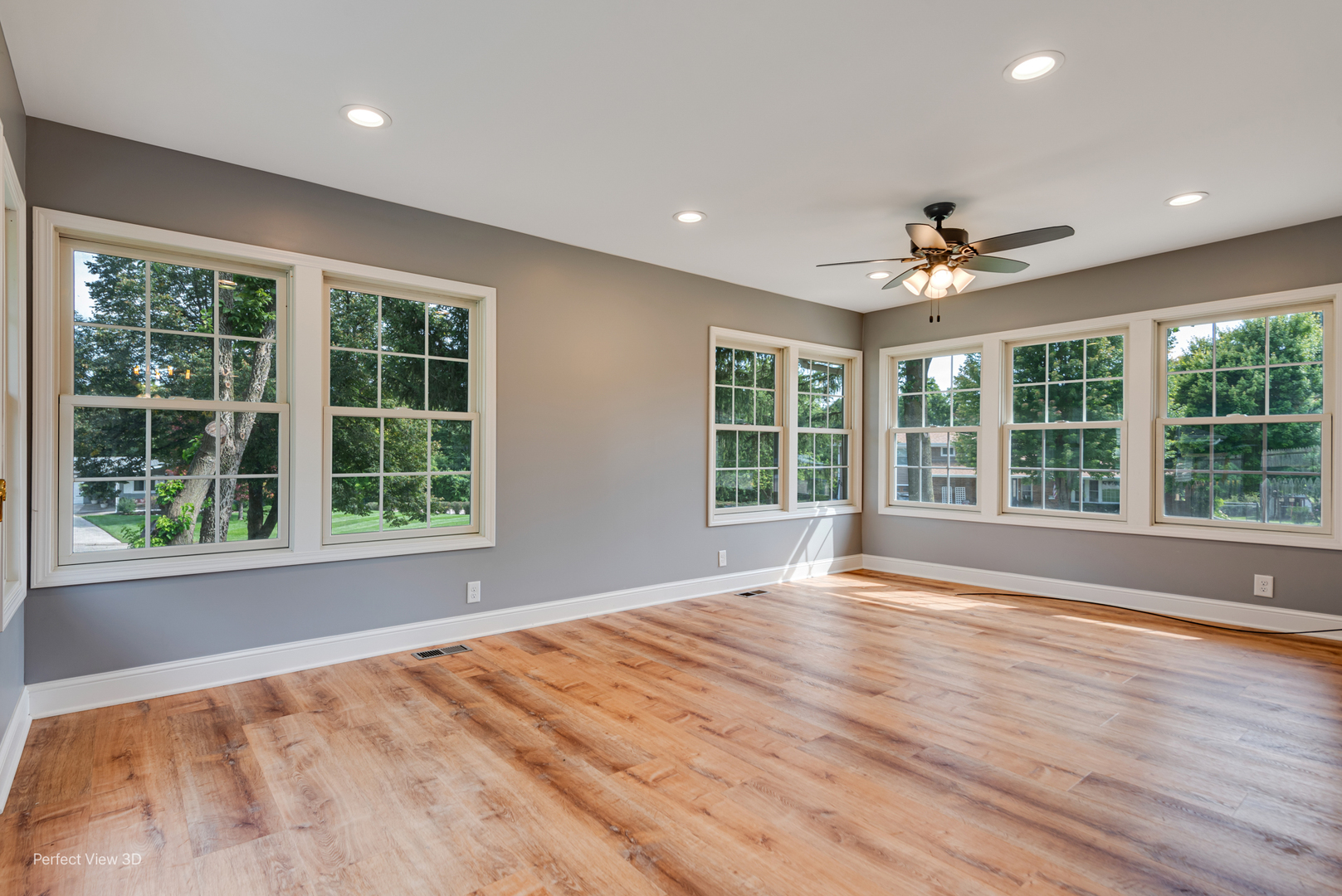 102 Hickory Lane, Morris, IL 60450