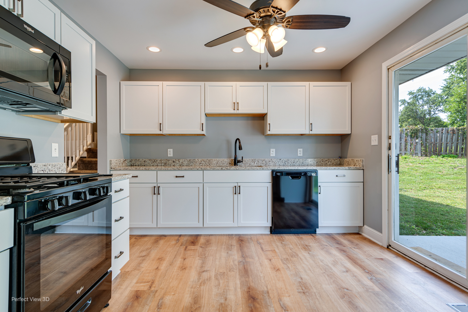 102 Hickory Lane, Morris, IL 60450