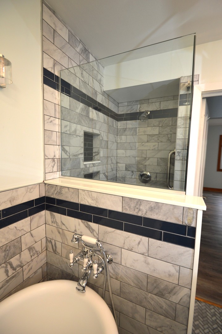 1529 N 33rd Avenue, Melrose Park, IL 60160