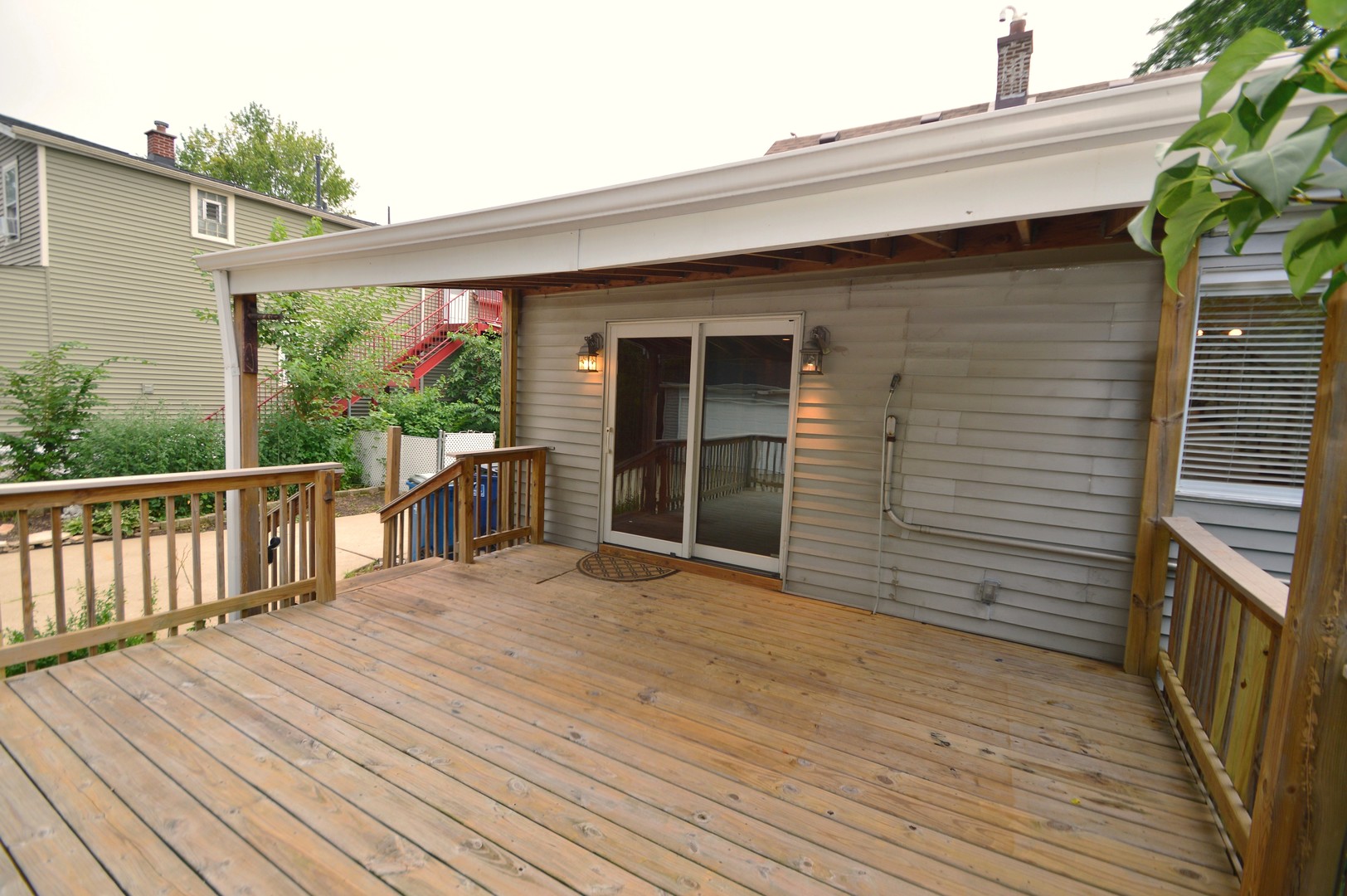 1529 N 33rd Avenue, Melrose Park, IL 60160