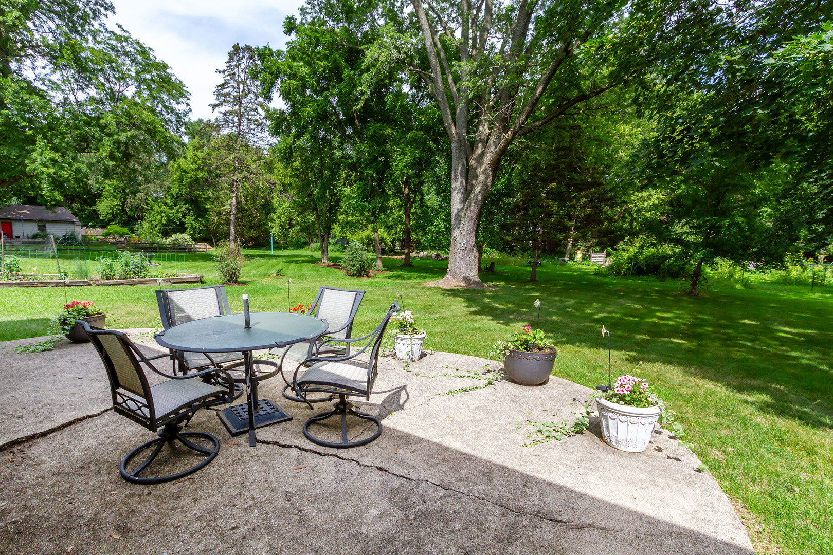285 Illinois Street, Crystal Lake, IL 60014