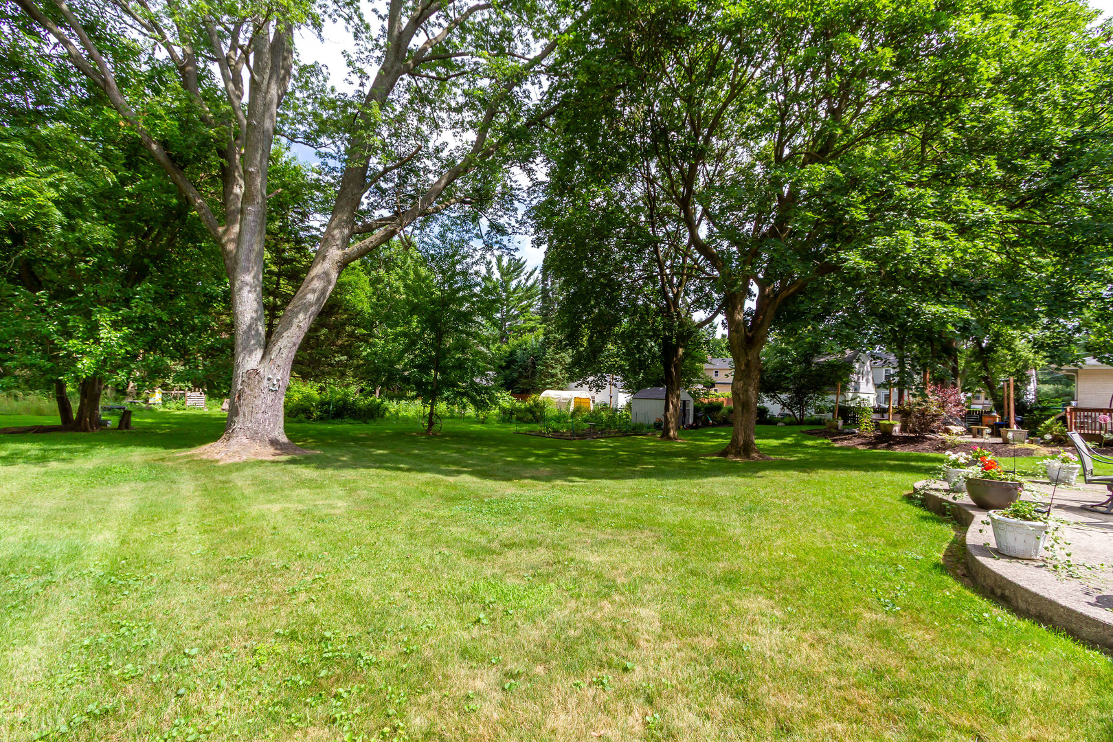 285 Illinois Street, Crystal Lake, IL 60014
