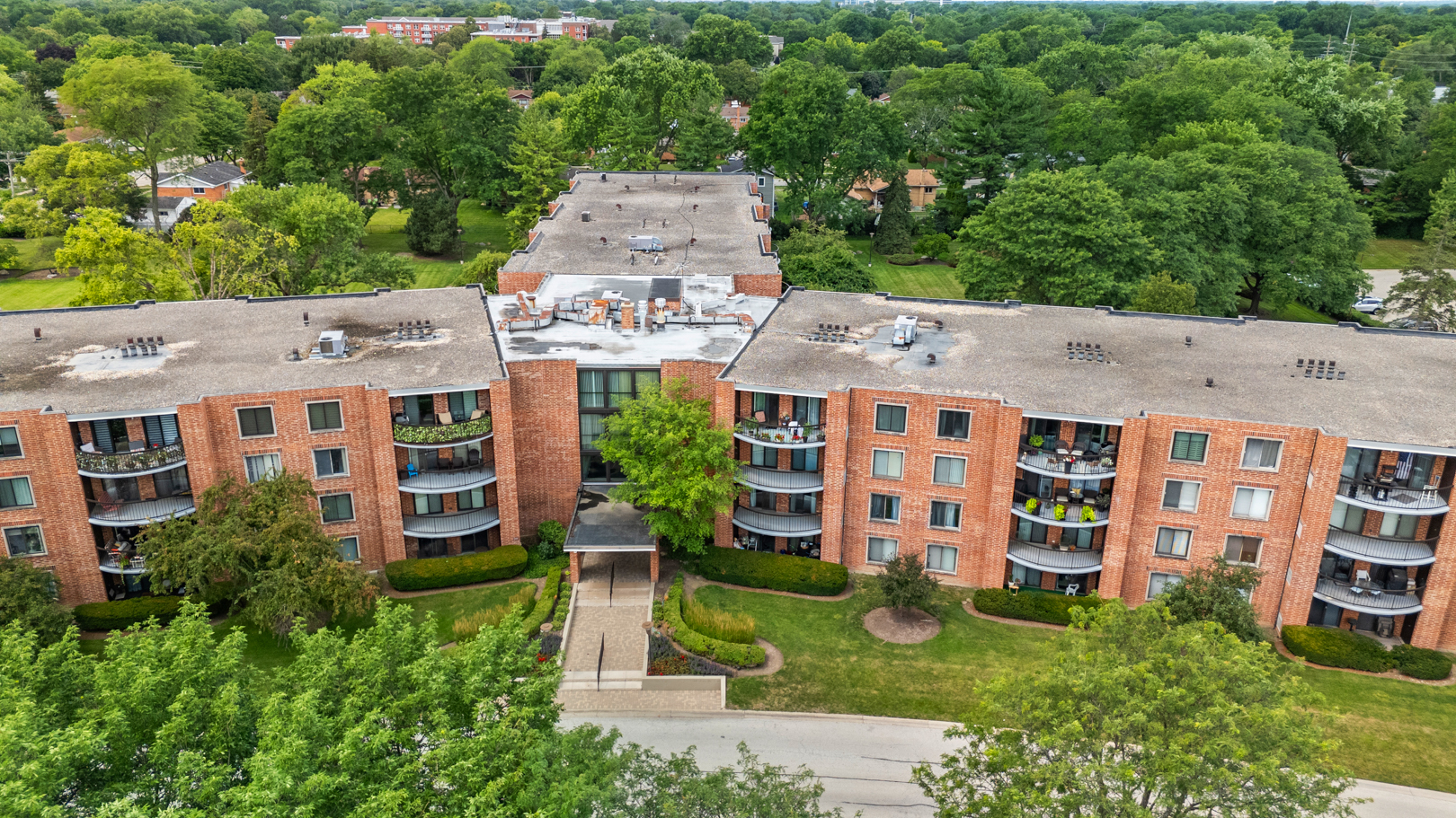 1405 E Central Road #110B, Arlington Heights, IL 60005