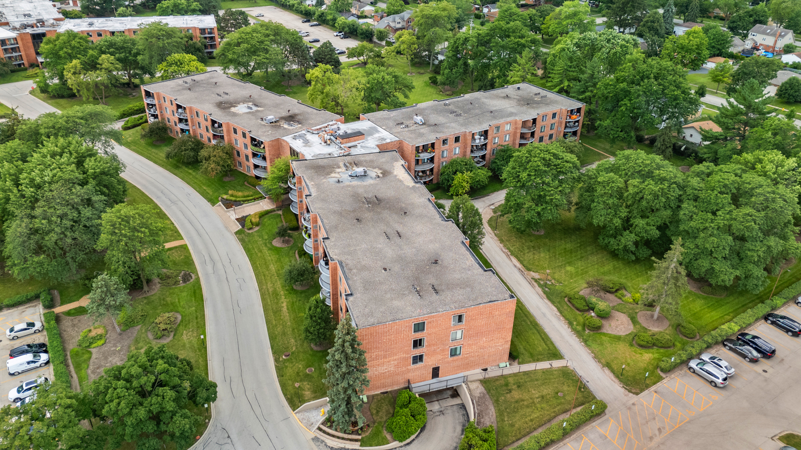 1405 E Central Road #110B, Arlington Heights, IL 60005
