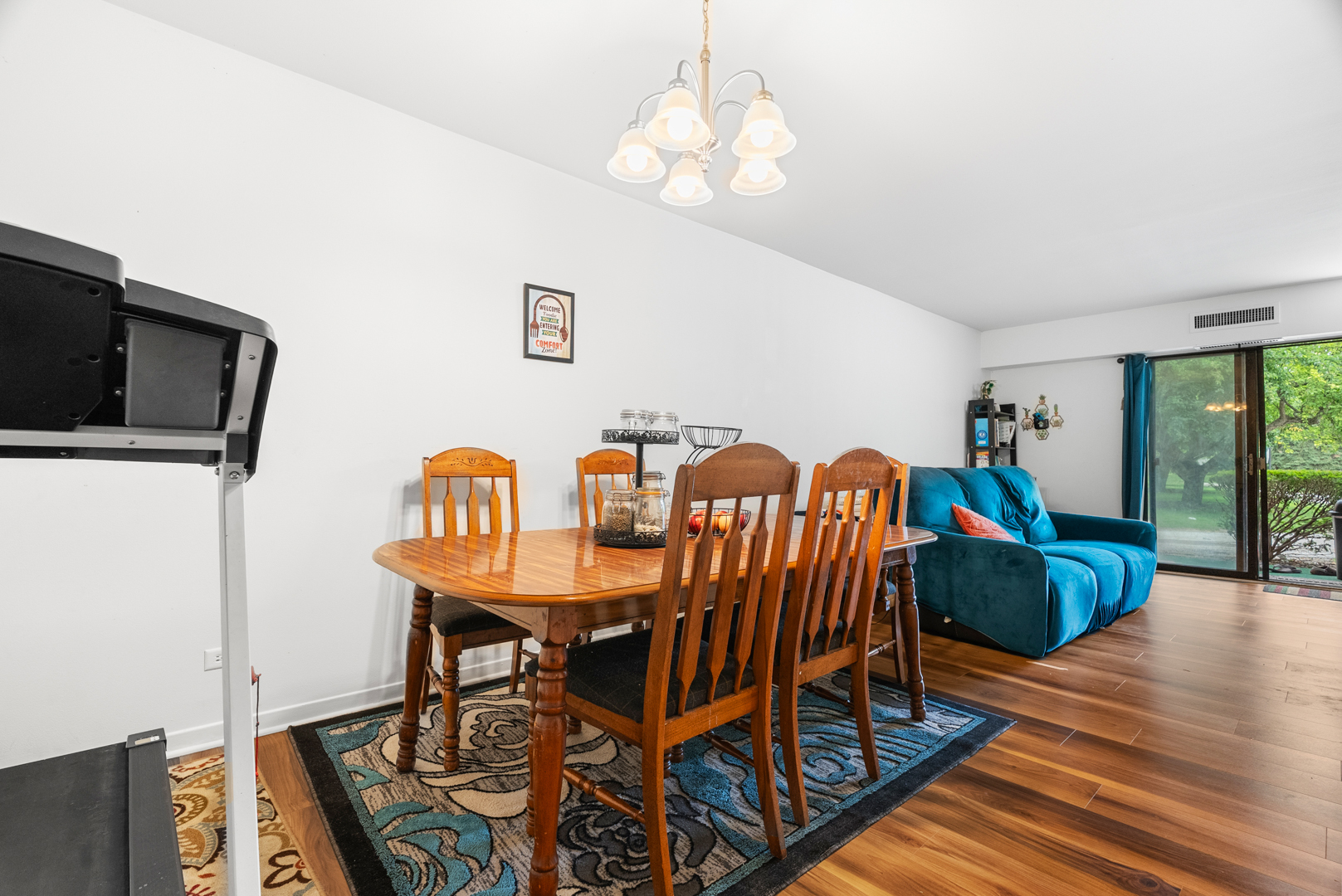 1405 E Central Road #110B, Arlington Heights, IL 60005