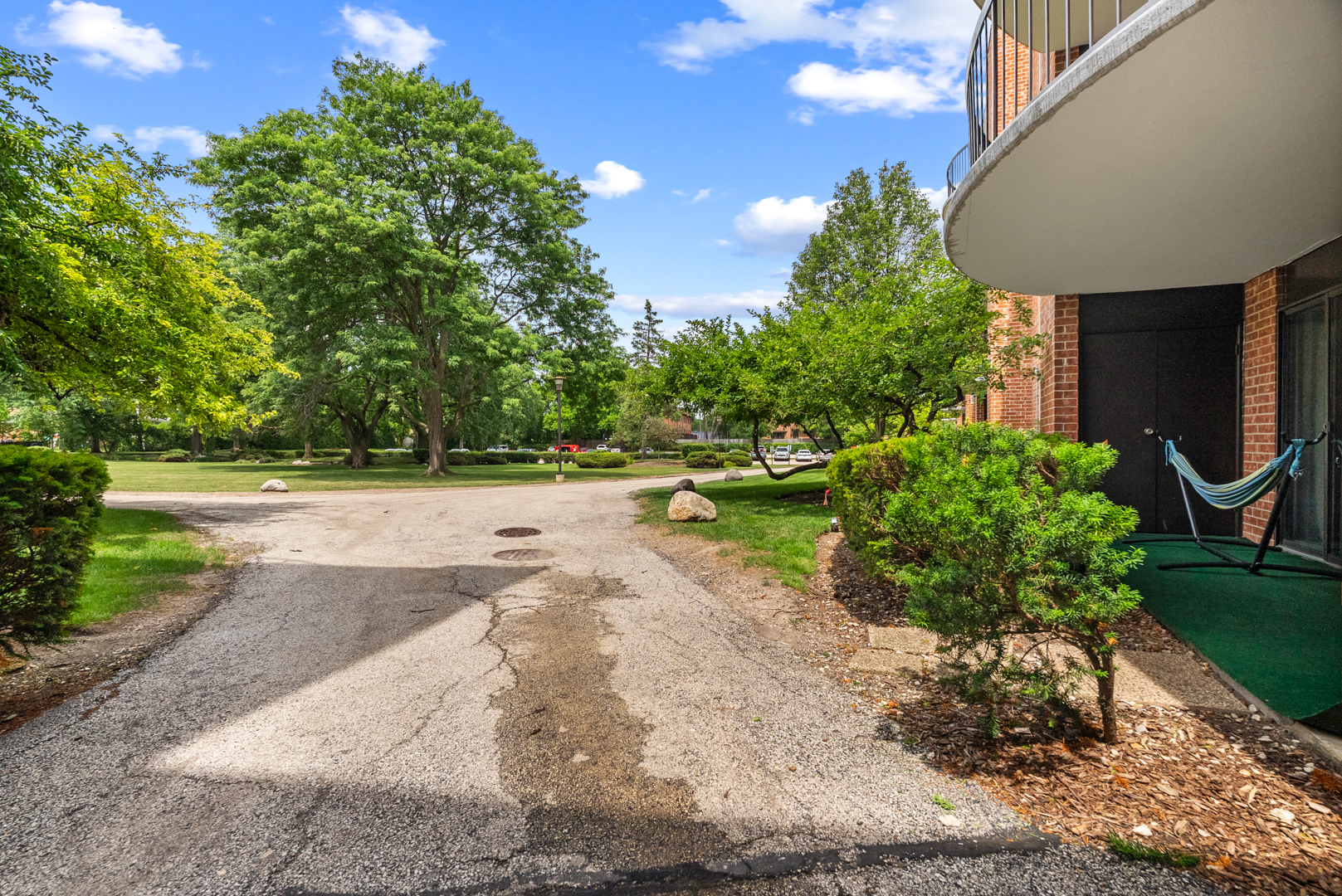 1405 E Central Road #110B, Arlington Heights, IL 60005
