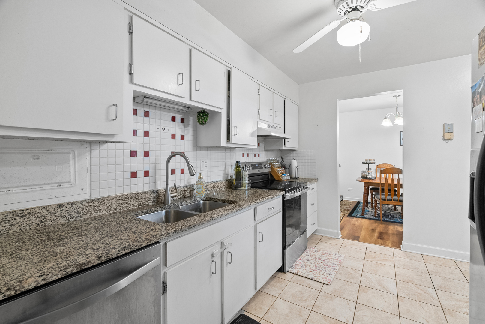1405 E Central Road #110B, Arlington Heights, IL 60005