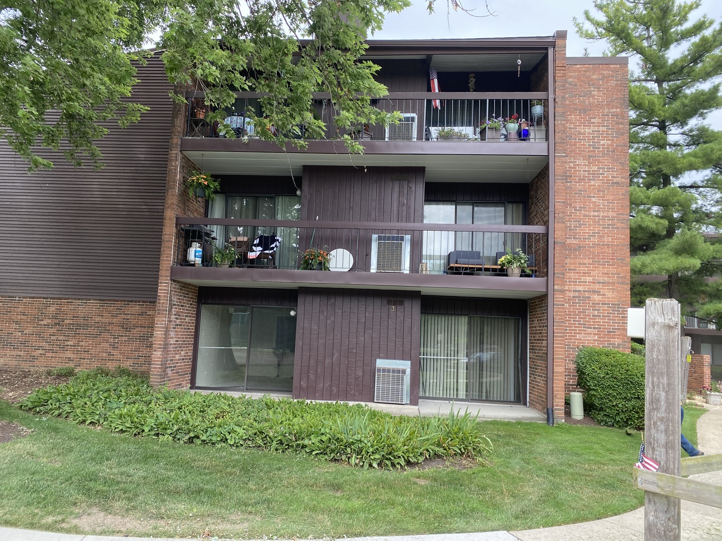 14505 Central Court #G-3, Oak Forest, IL 60452