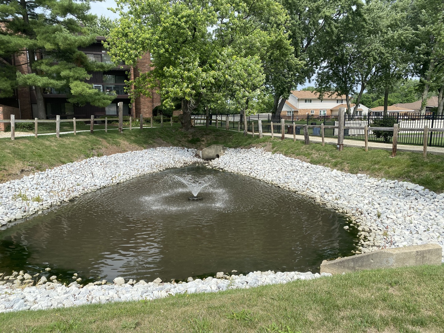 14505 Central Court #G-3, Oak Forest, IL 60452