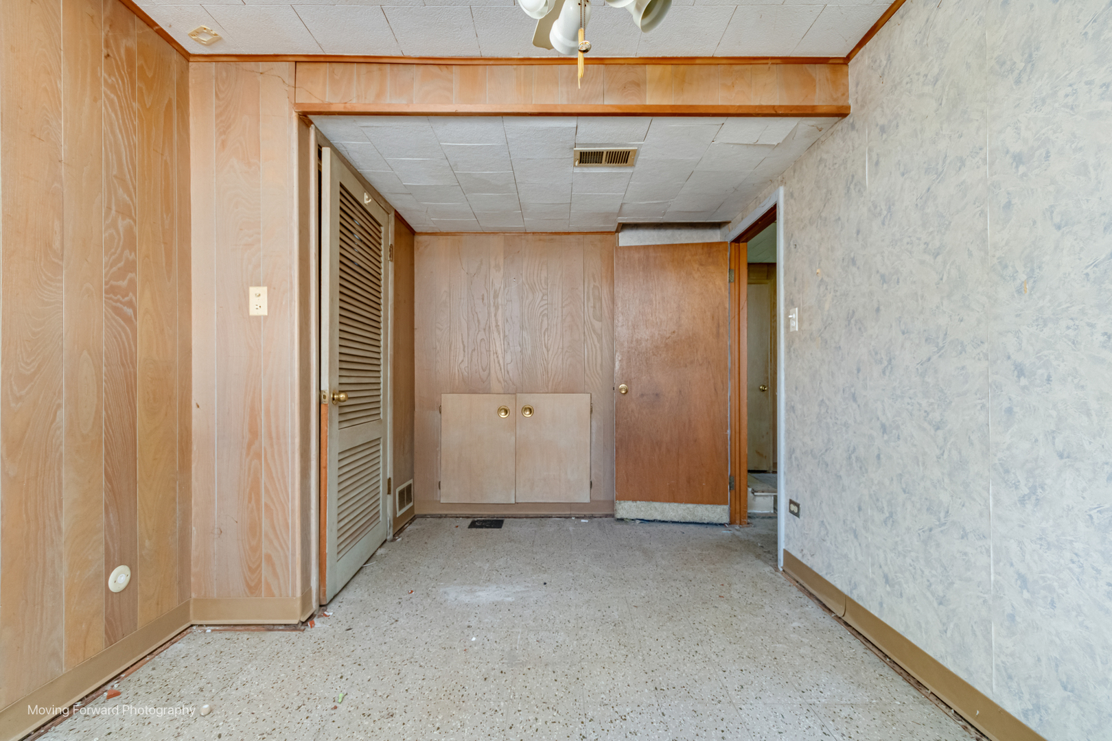 10420 S Kildare Avenue, Oak Lawn, IL 60453