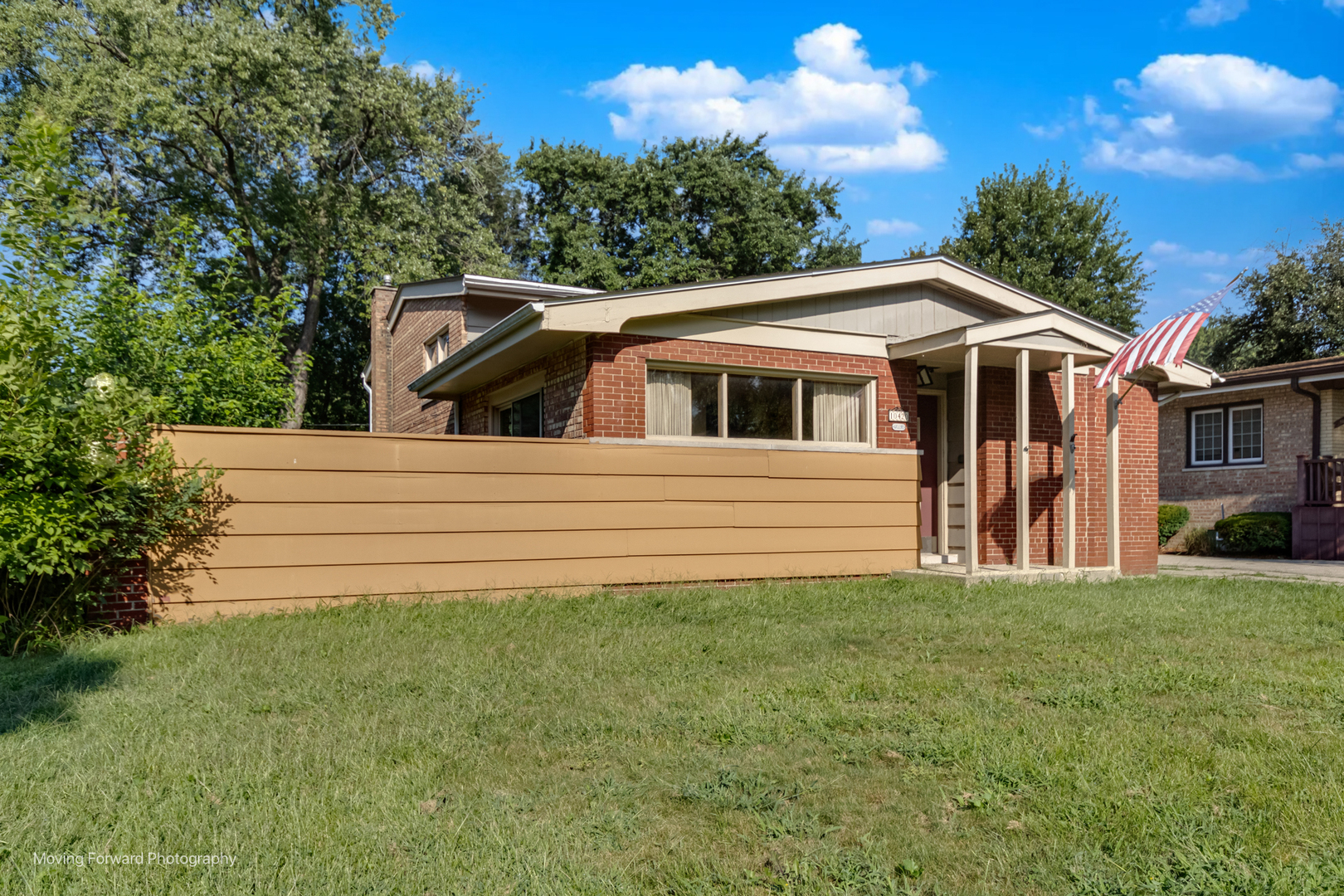 10420 S Kildare Avenue, Oak Lawn, IL 60453