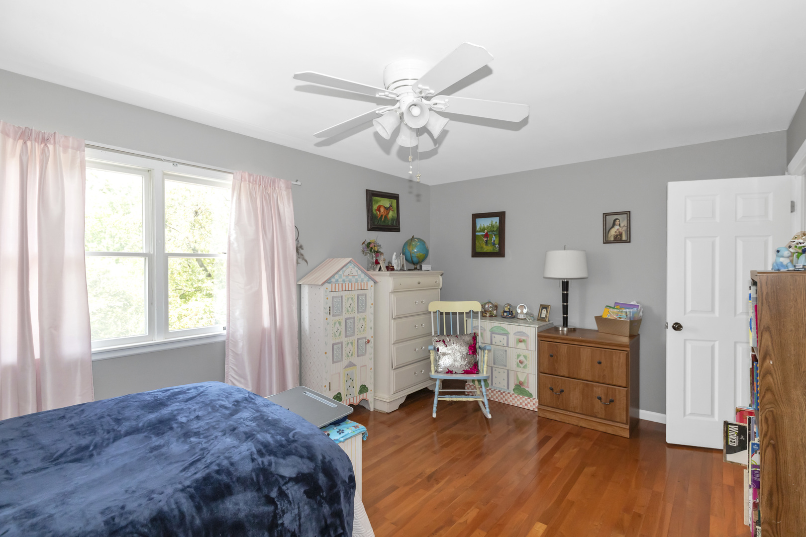 214 Darien Court, Sleepy Hollow, IL 60118