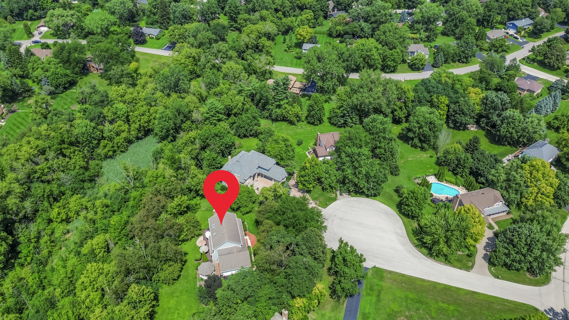 214 Darien Court, Sleepy Hollow, IL 60118