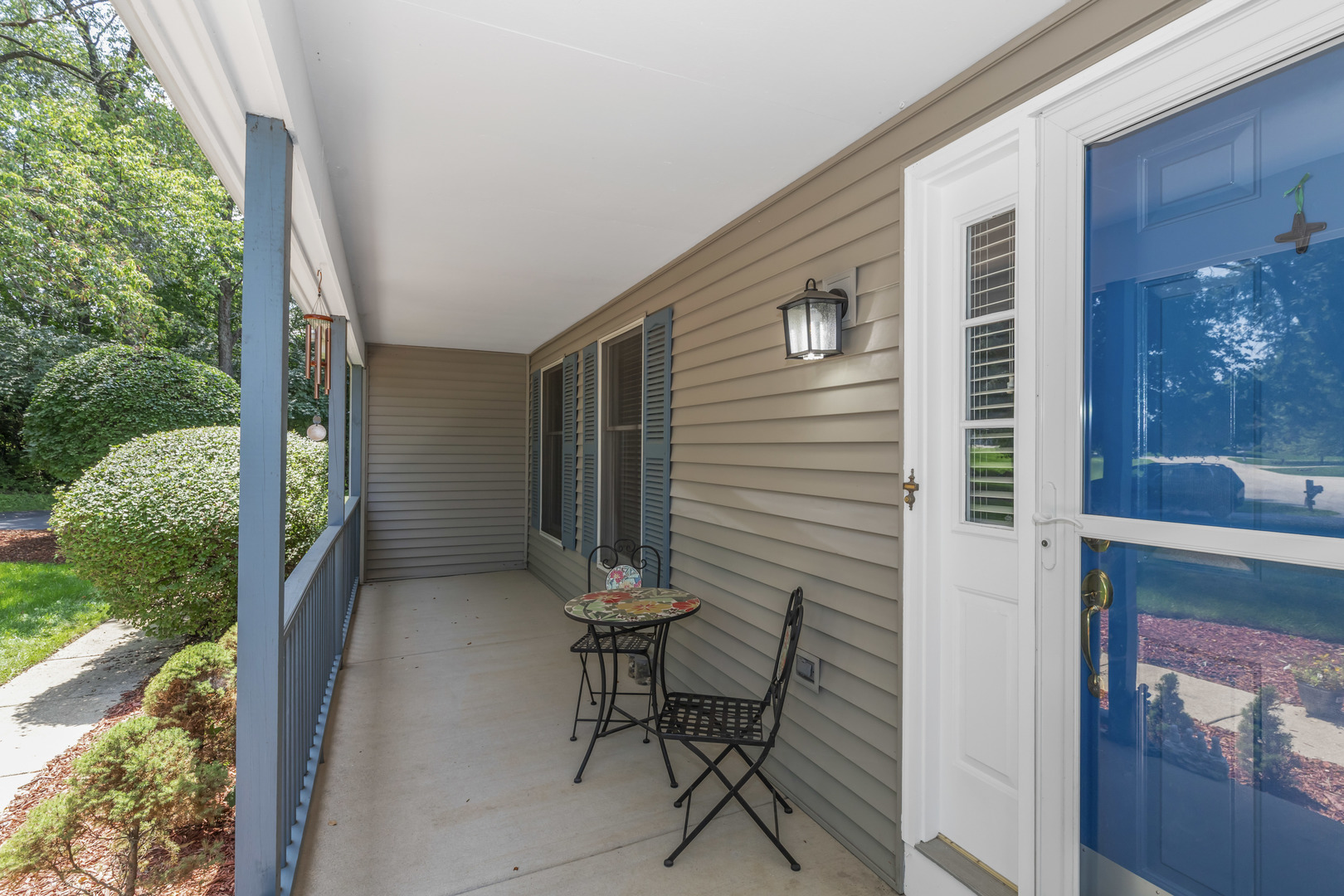 214 Darien Court, Sleepy Hollow, IL 60118