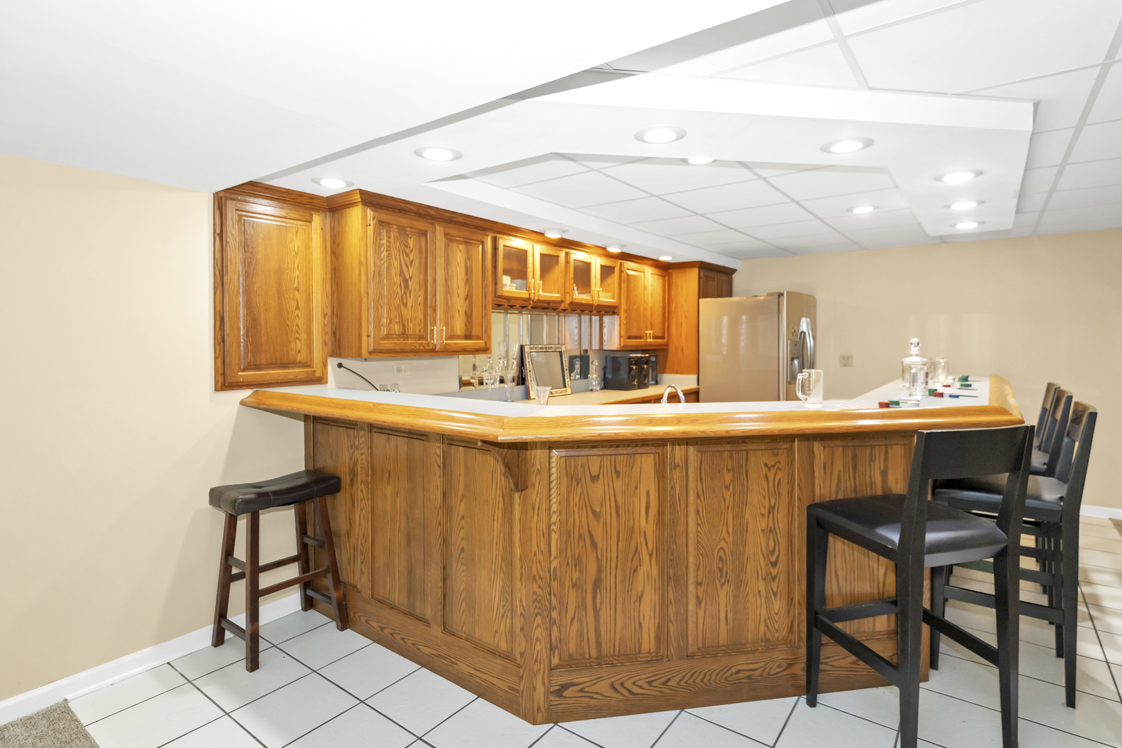 214 Darien Court, Sleepy Hollow, IL 60118