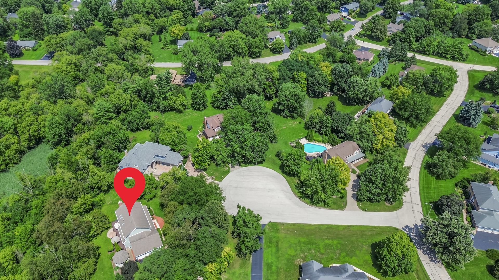 214 Darien Court, Sleepy Hollow, IL 60118