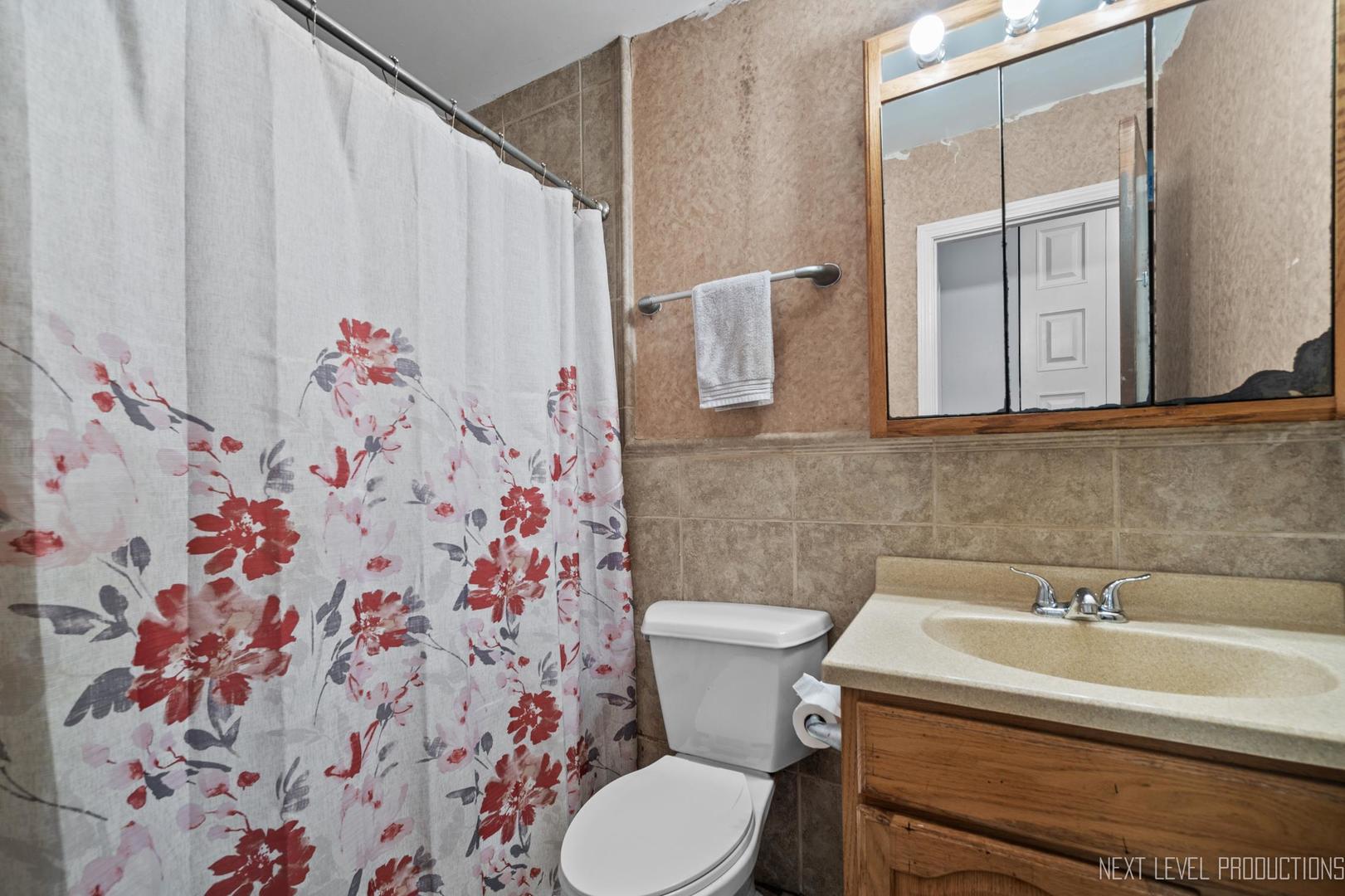 509 Darlene Lane #A, Glendale Heights, IL 60139