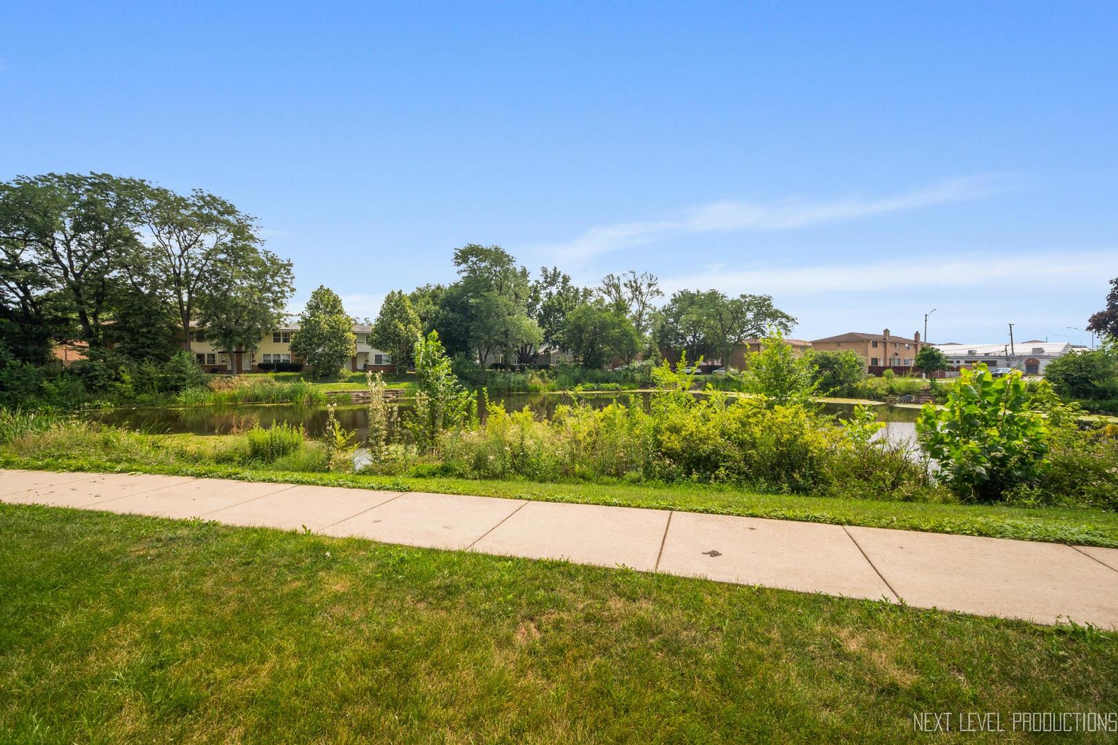 509 Darlene Lane #A, Glendale Heights, IL 60139