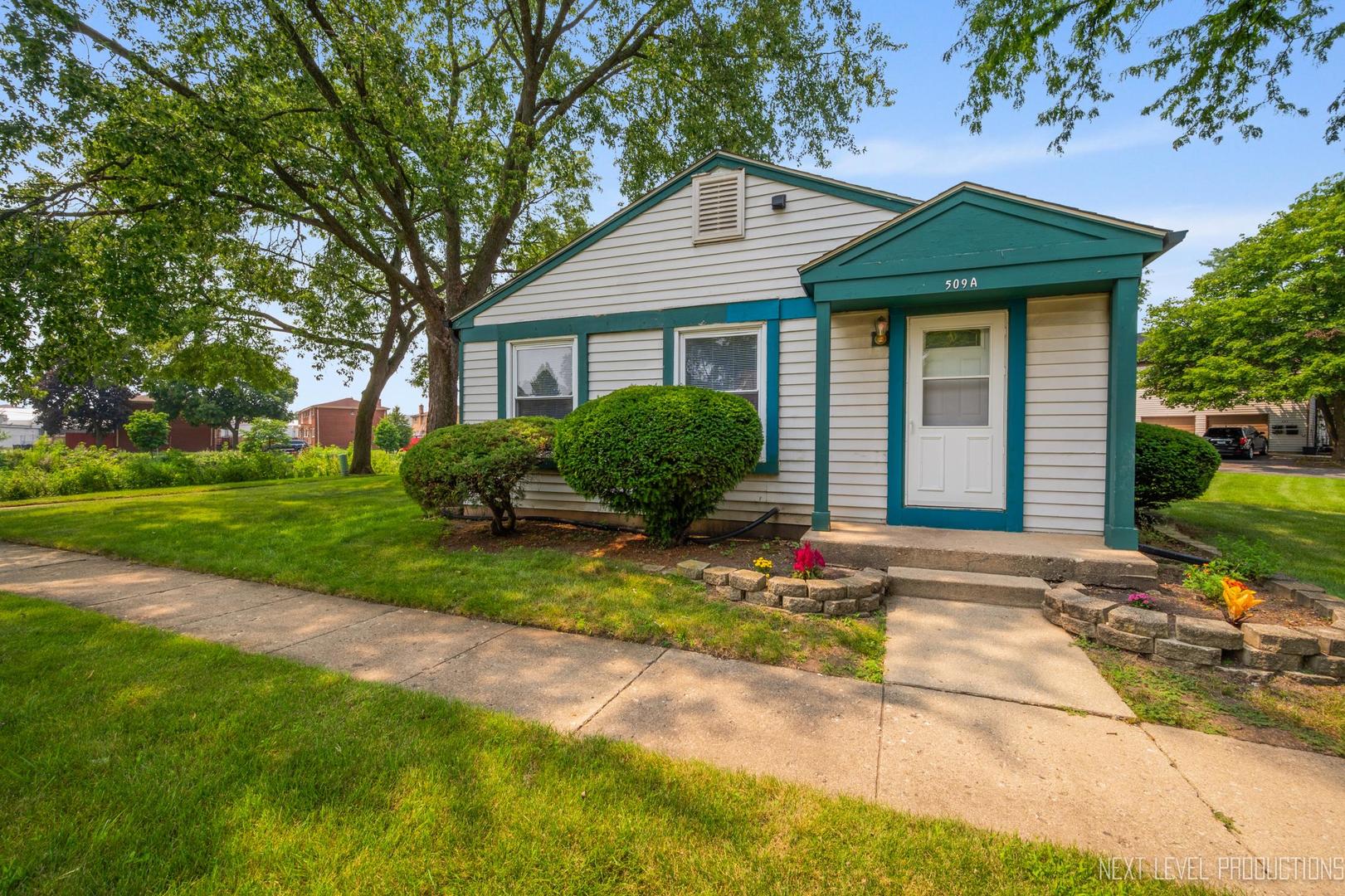 509 Darlene Lane #A, Glendale Heights, IL 60139