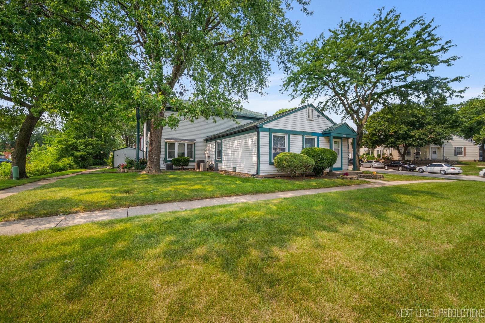 509 Darlene Lane #A, Glendale Heights, IL 60139