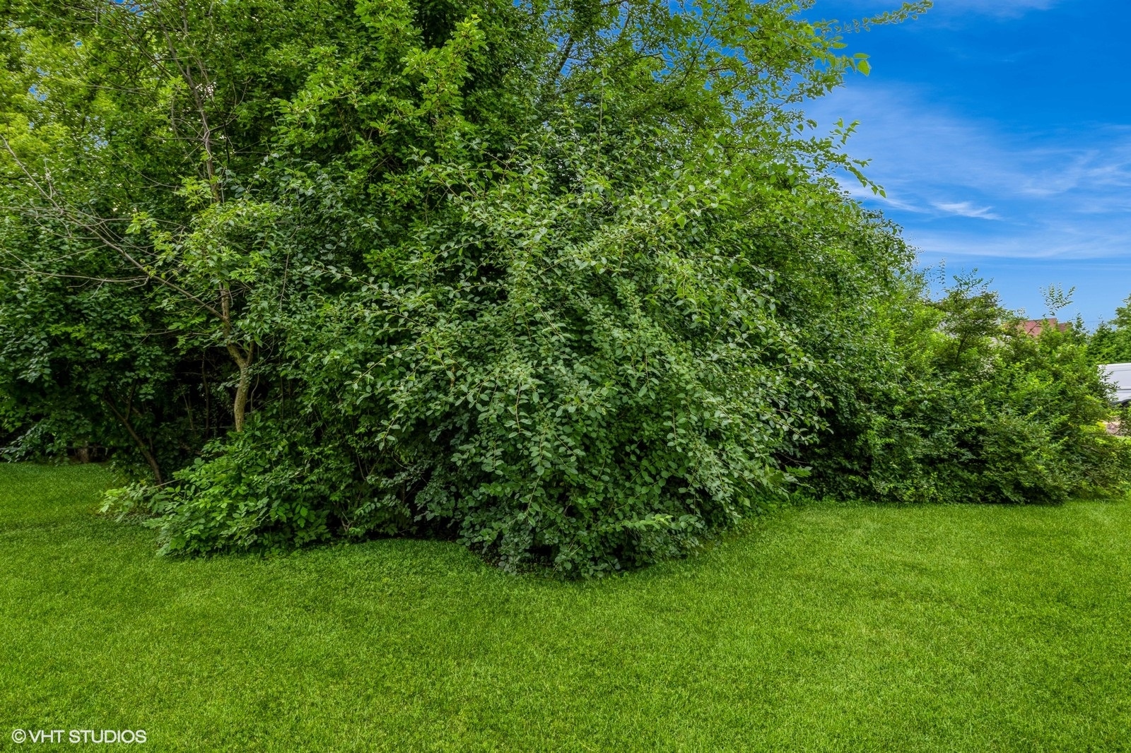 5511 Greenview Road, Oakwood Hills, IL 60013