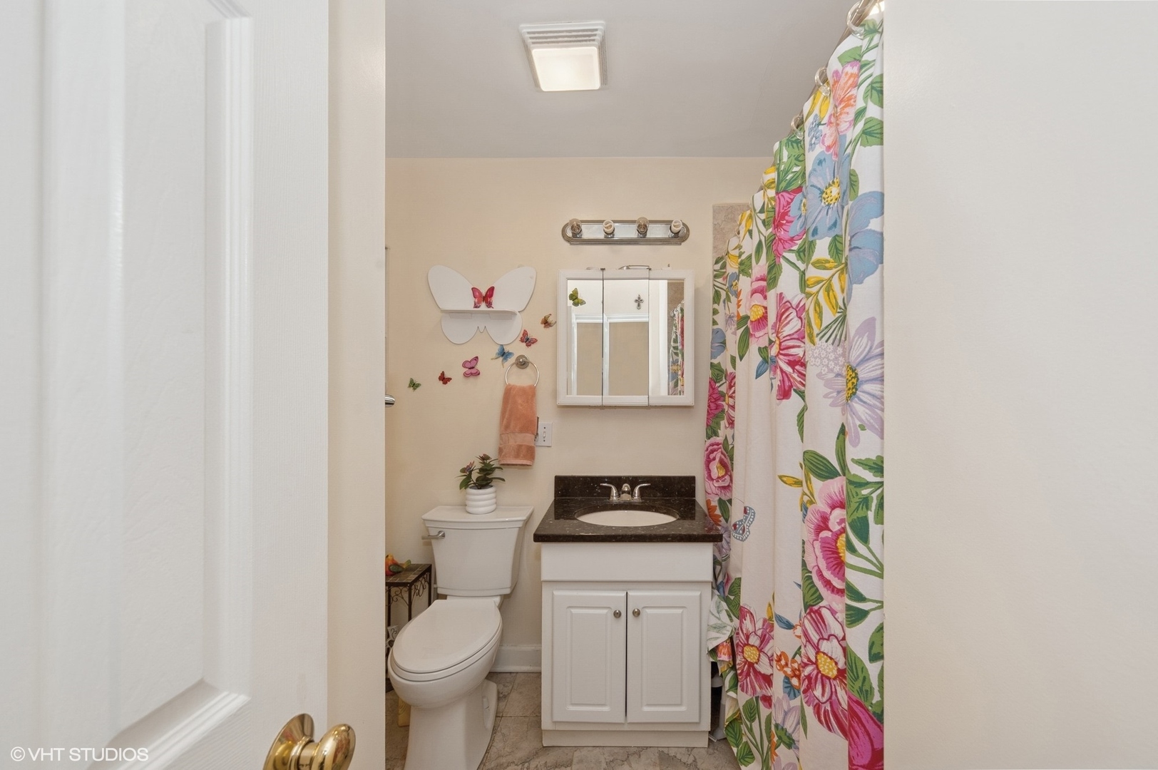 908 N Norman Lane, Wheeling, IL 60090