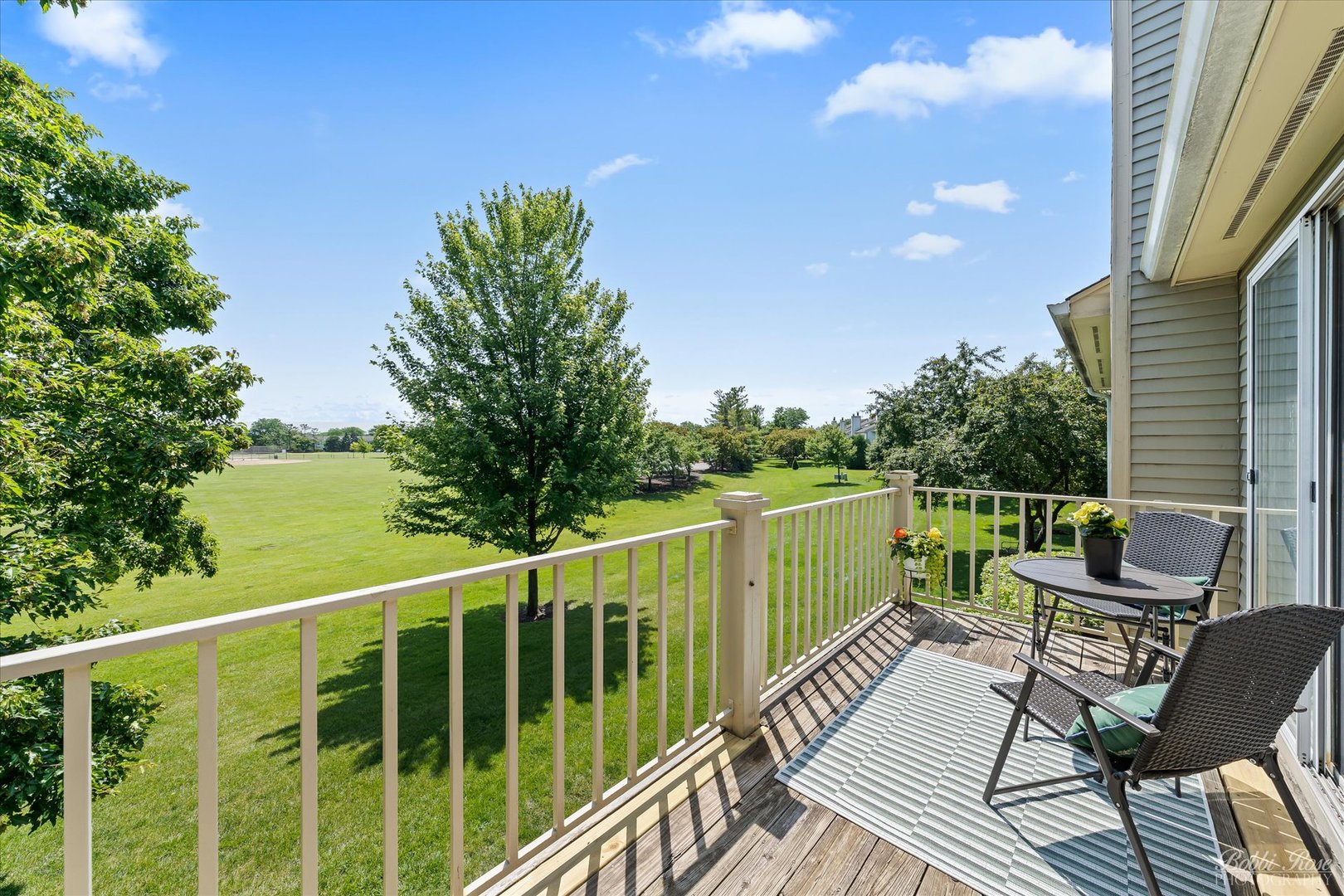 307 Glasgow Lane #V2, Schaumburg, IL 60194