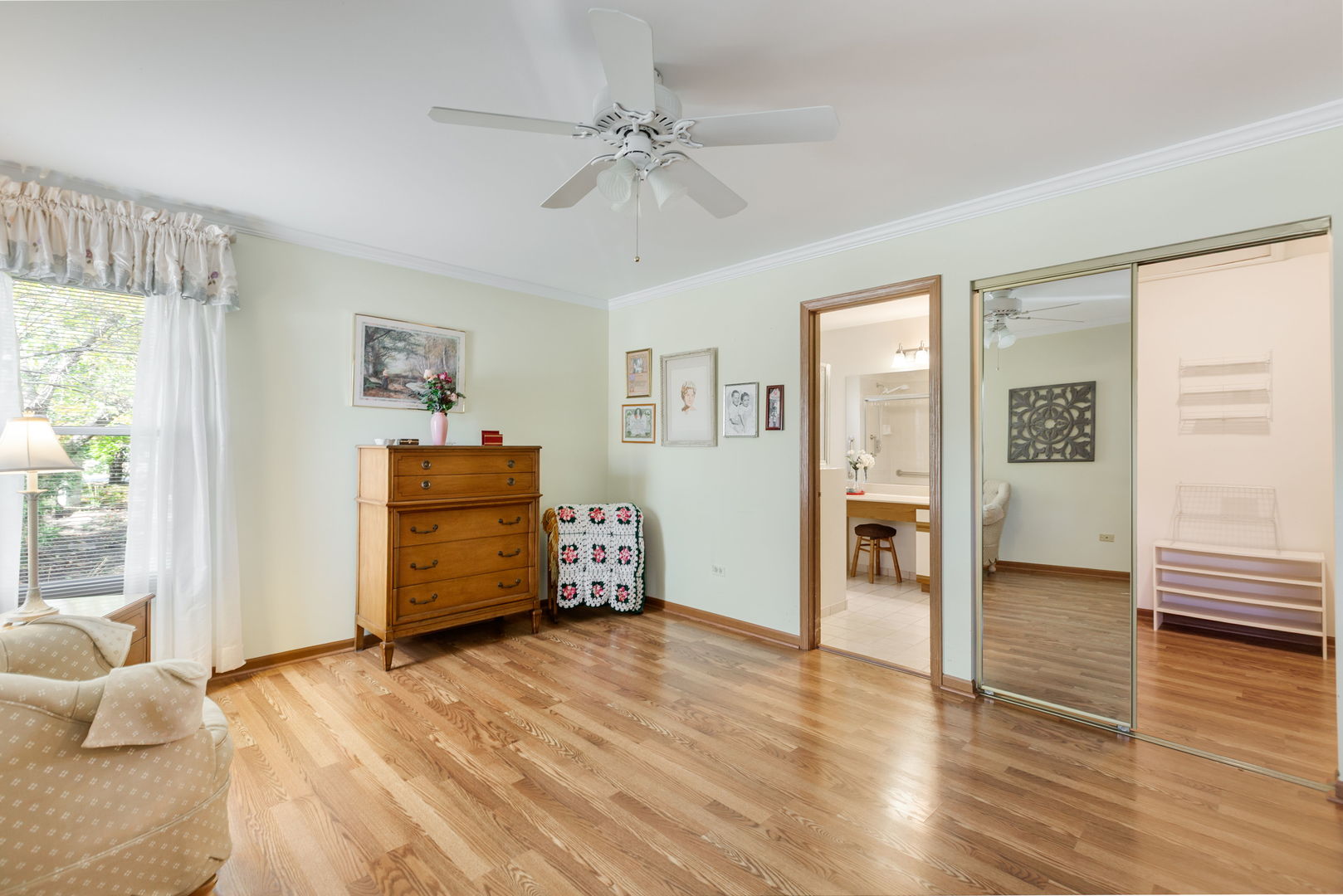 6068 Morningside Court, Gurnee, IL 60031