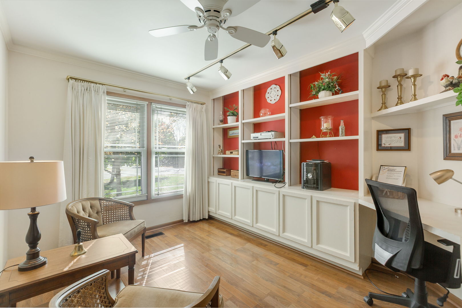 6068 Morningside Court, Gurnee, IL 60031