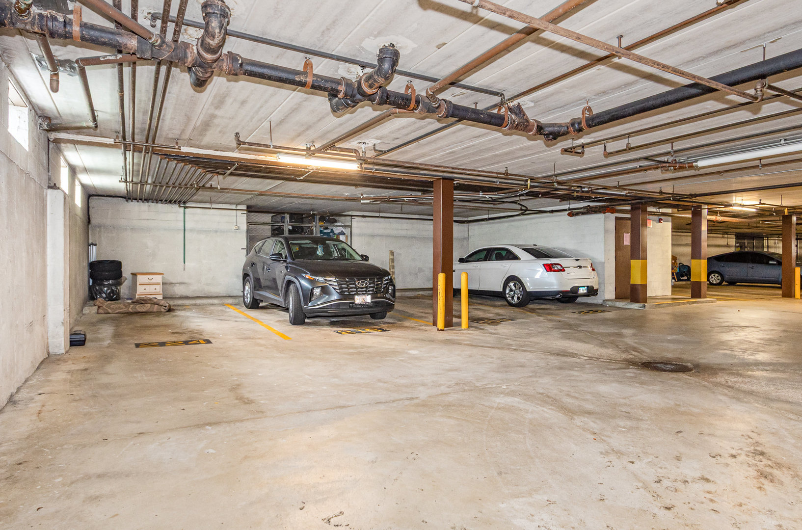10355 Menard Avenue #216, Oak Lawn, IL 60453