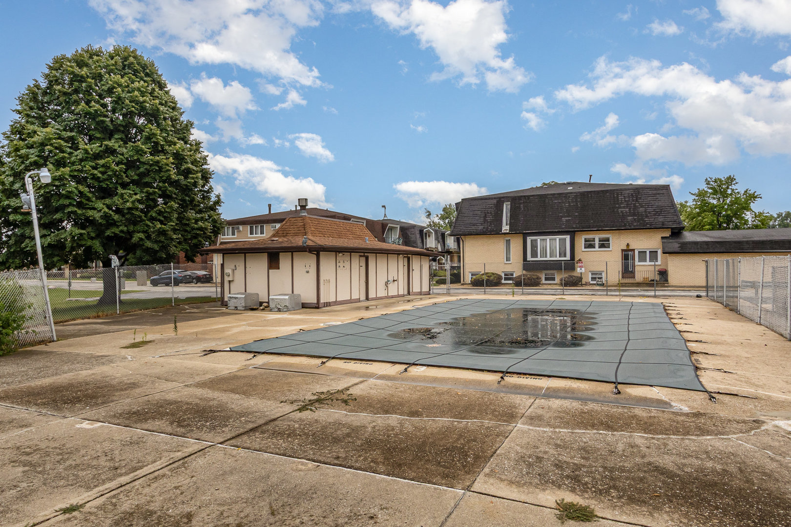 10355 Menard Avenue #216, Oak Lawn, IL 60453