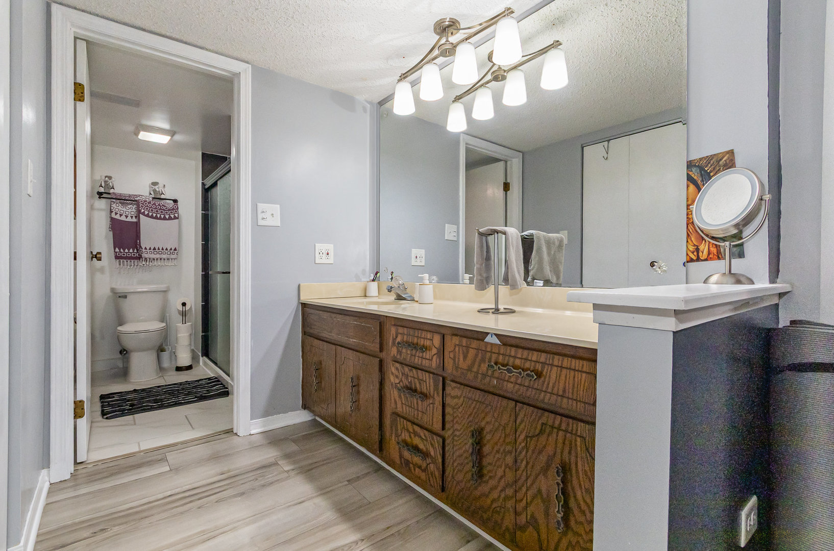 10355 Menard Avenue #216, Oak Lawn, IL 60453