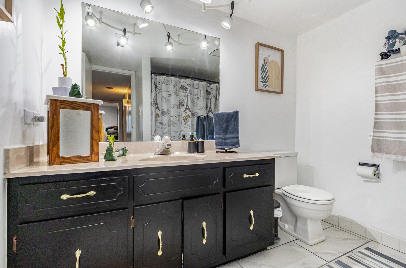 10355 Menard Avenue #216, Oak Lawn, IL 60453