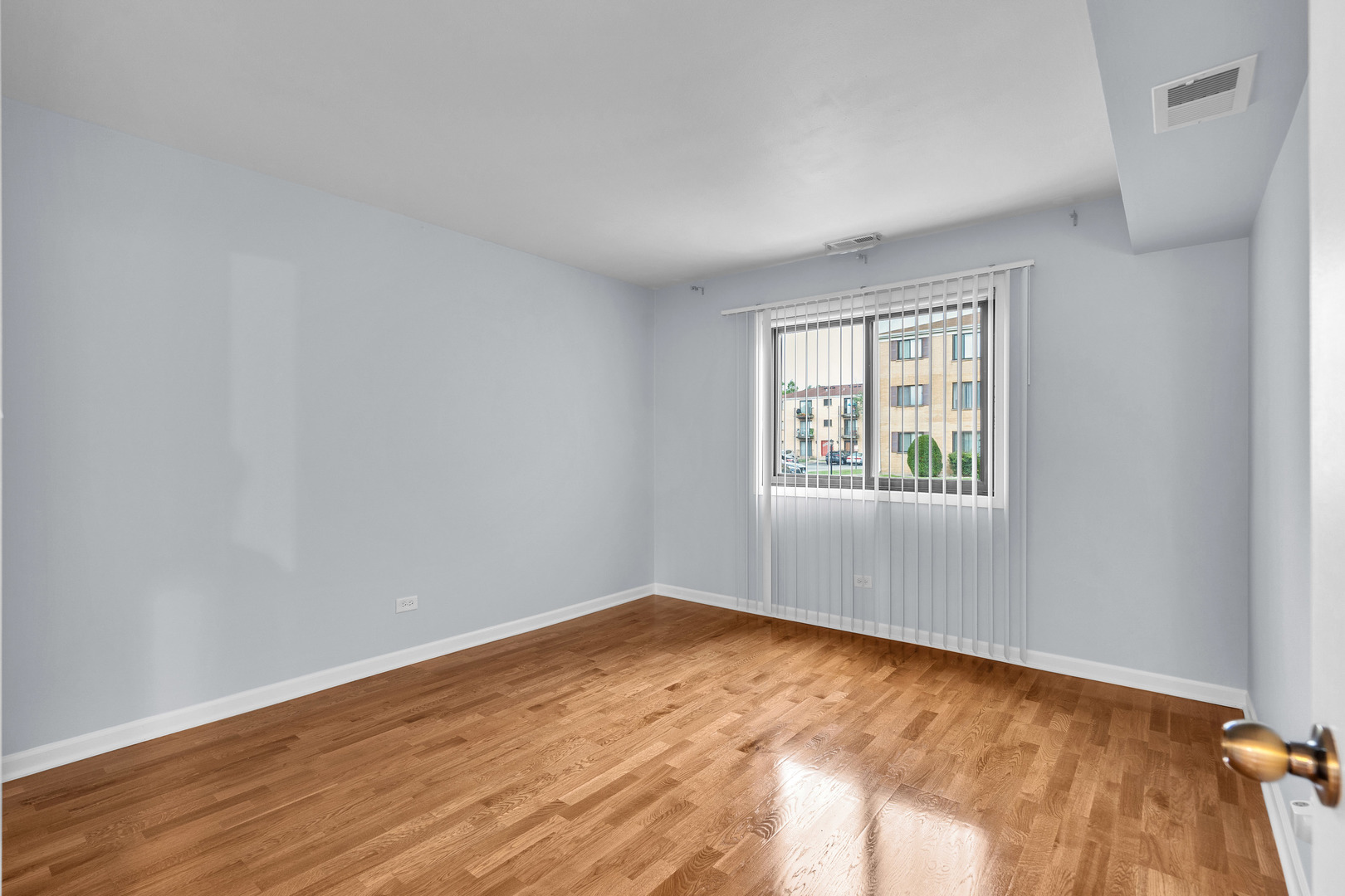 9310 Hamilton Court #A, Des Plaines, IL 60016
