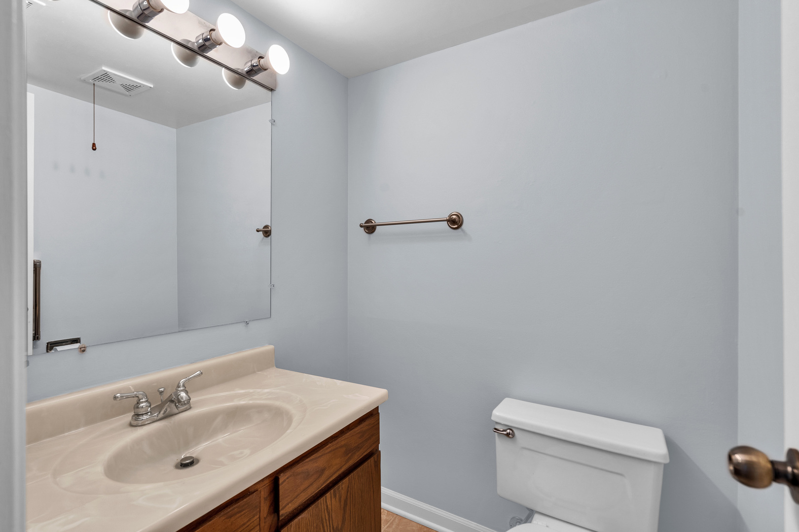 9310 Hamilton Court #A, Des Plaines, IL 60016