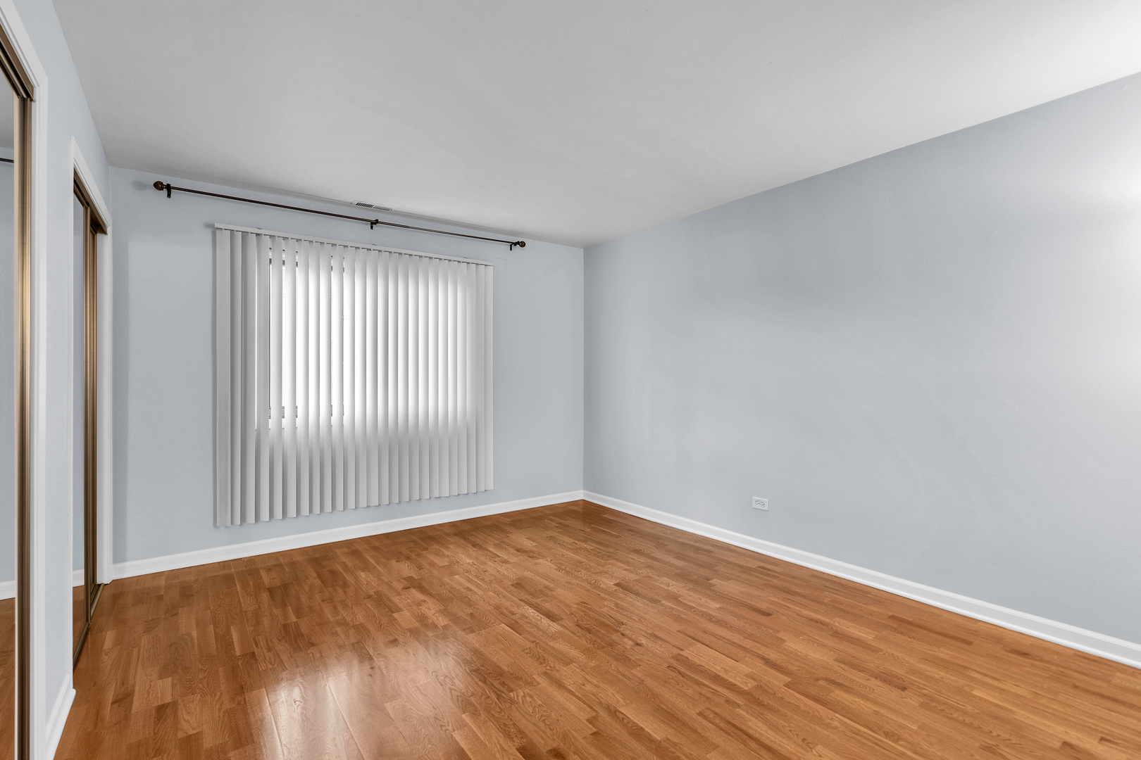 9310 Hamilton Court #A, Des Plaines, IL 60016