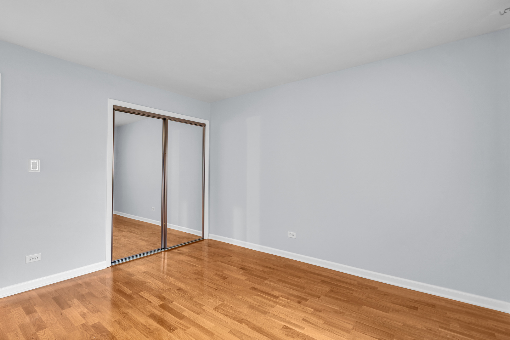 9310 Hamilton Court #A, Des Plaines, IL 60016