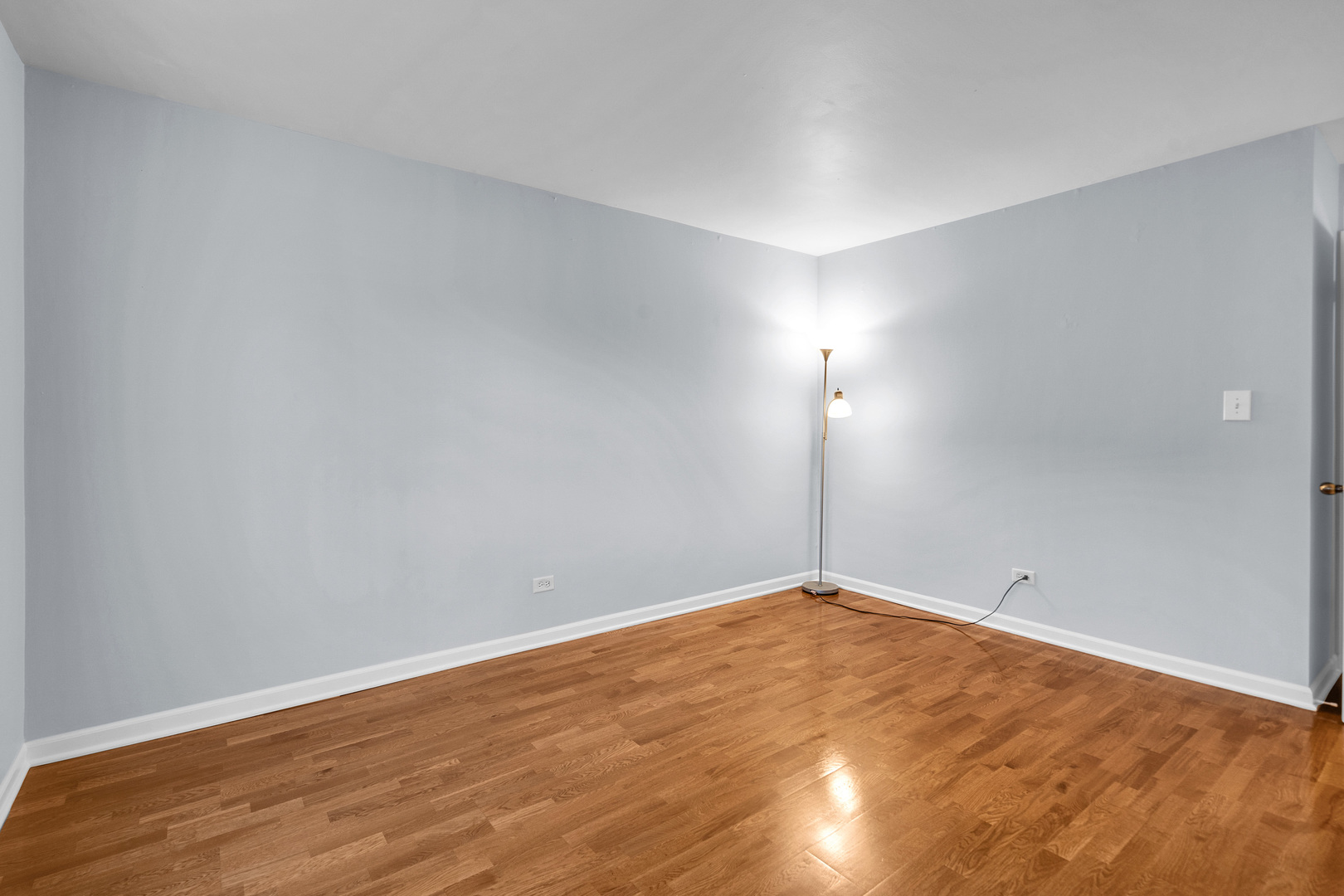 9310 Hamilton Court #A, Des Plaines, IL 60016