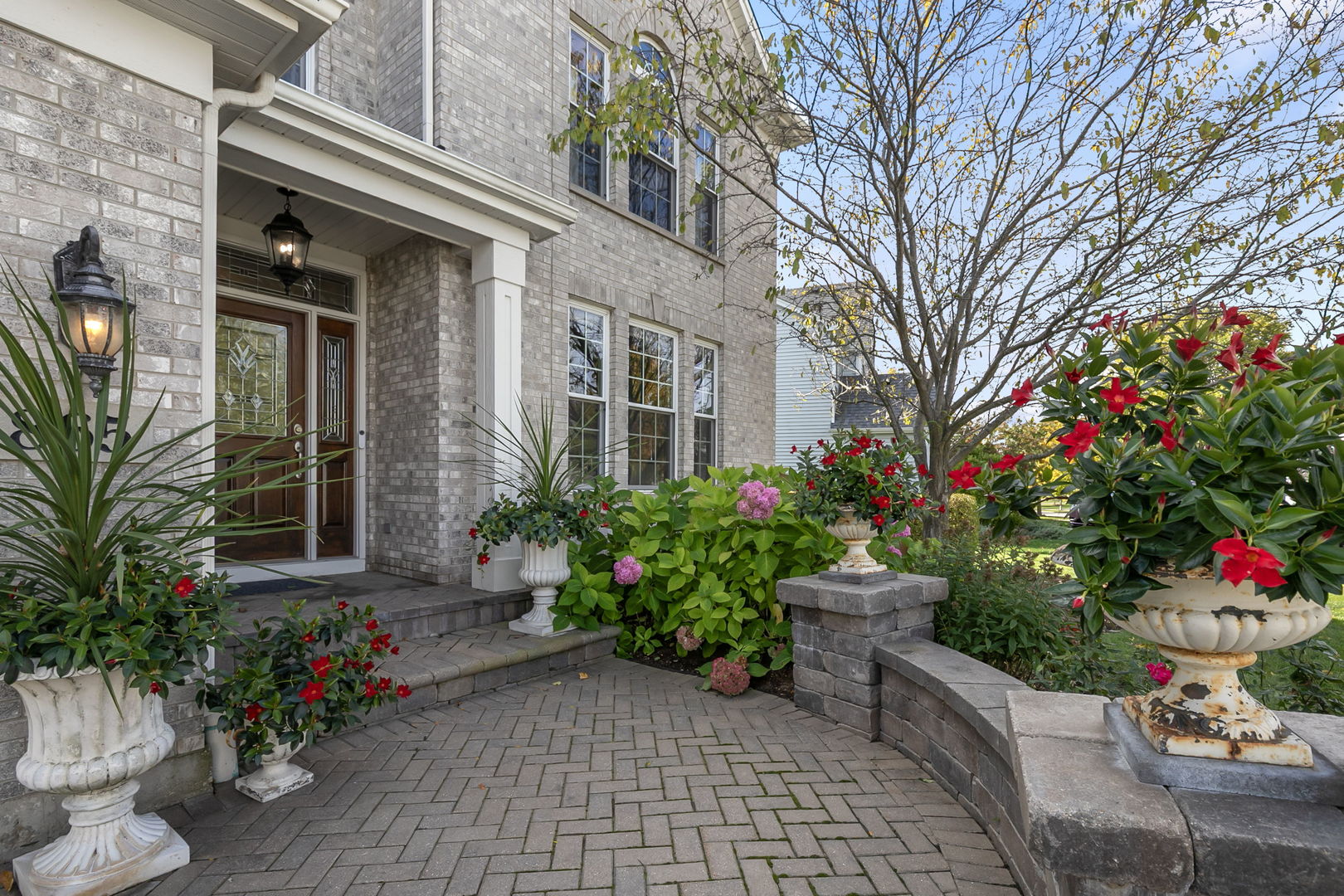 865 Sterling Heights Drive, Antioch, IL 60002