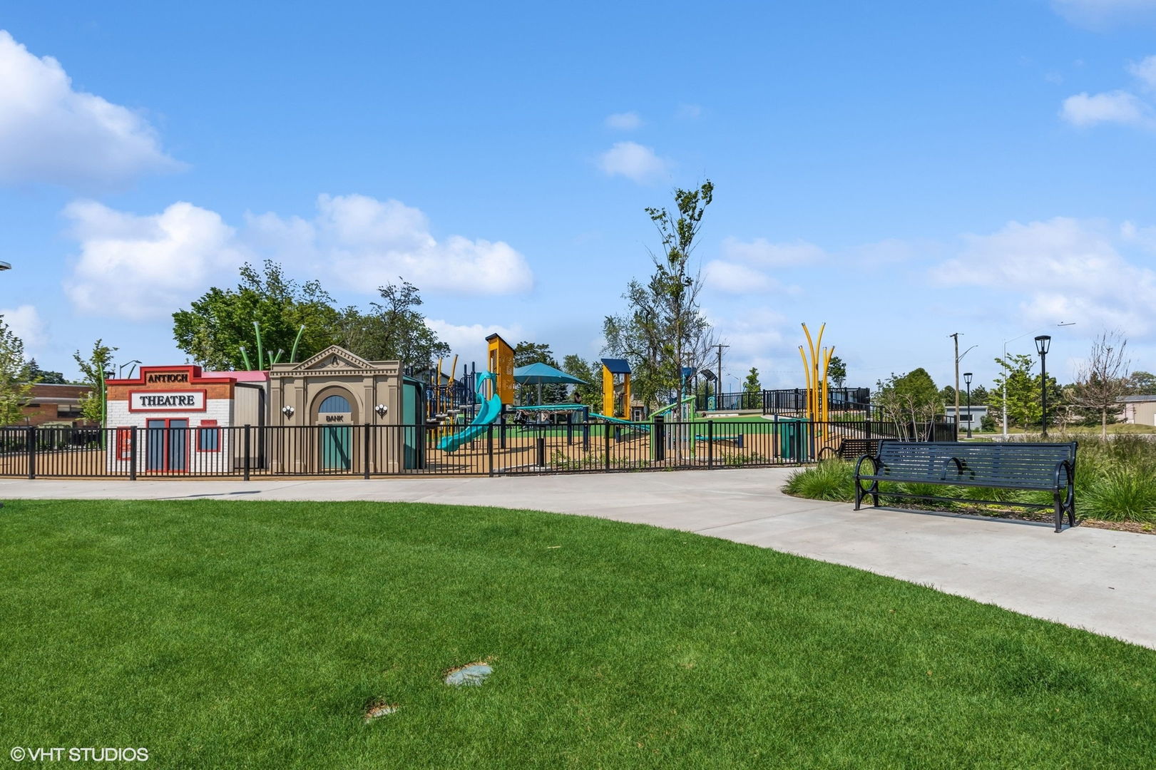 865 Sterling Heights Drive, Antioch, IL 60002