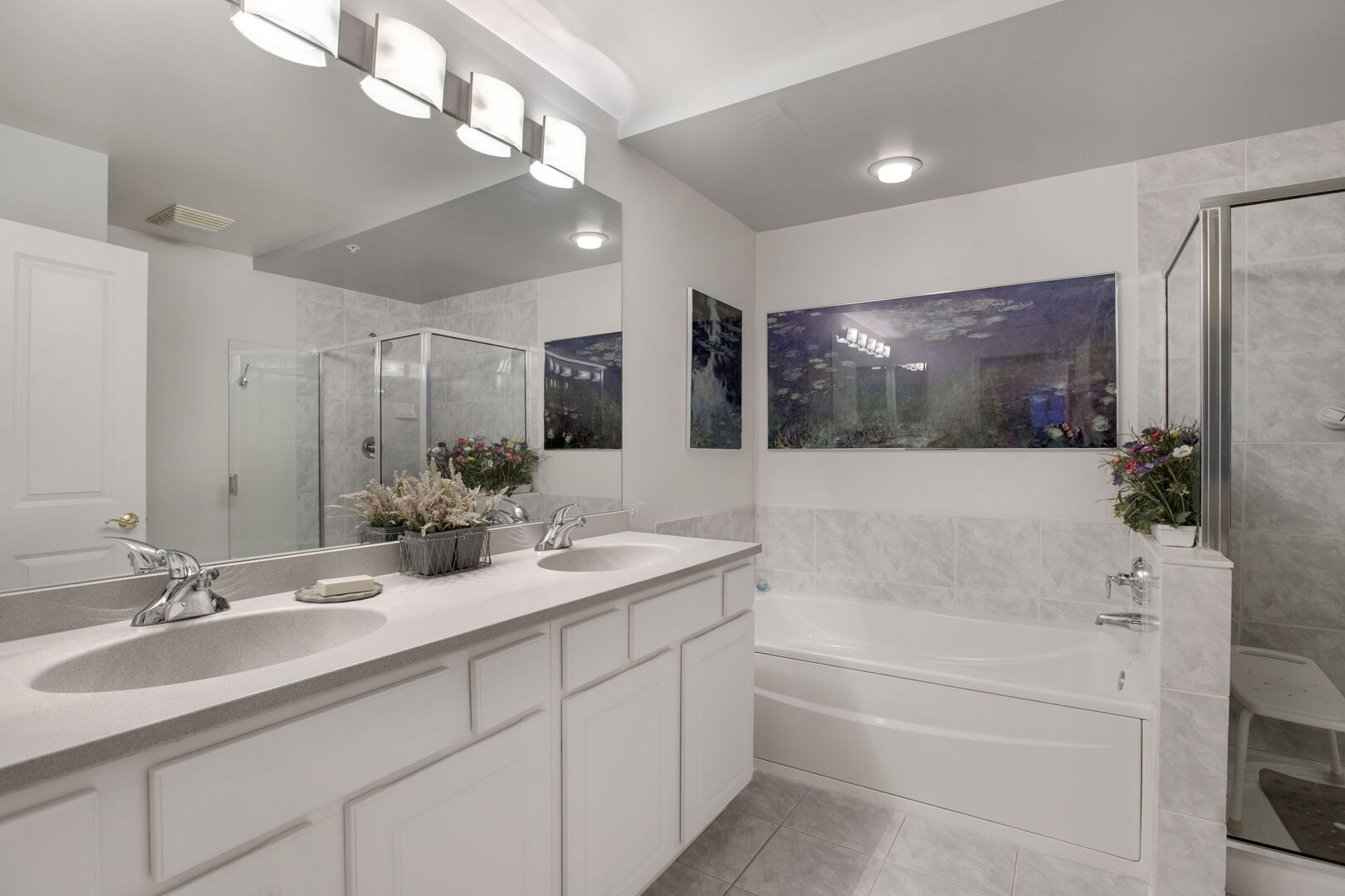 445 Village Green #201, Lincolnshire, IL 60069