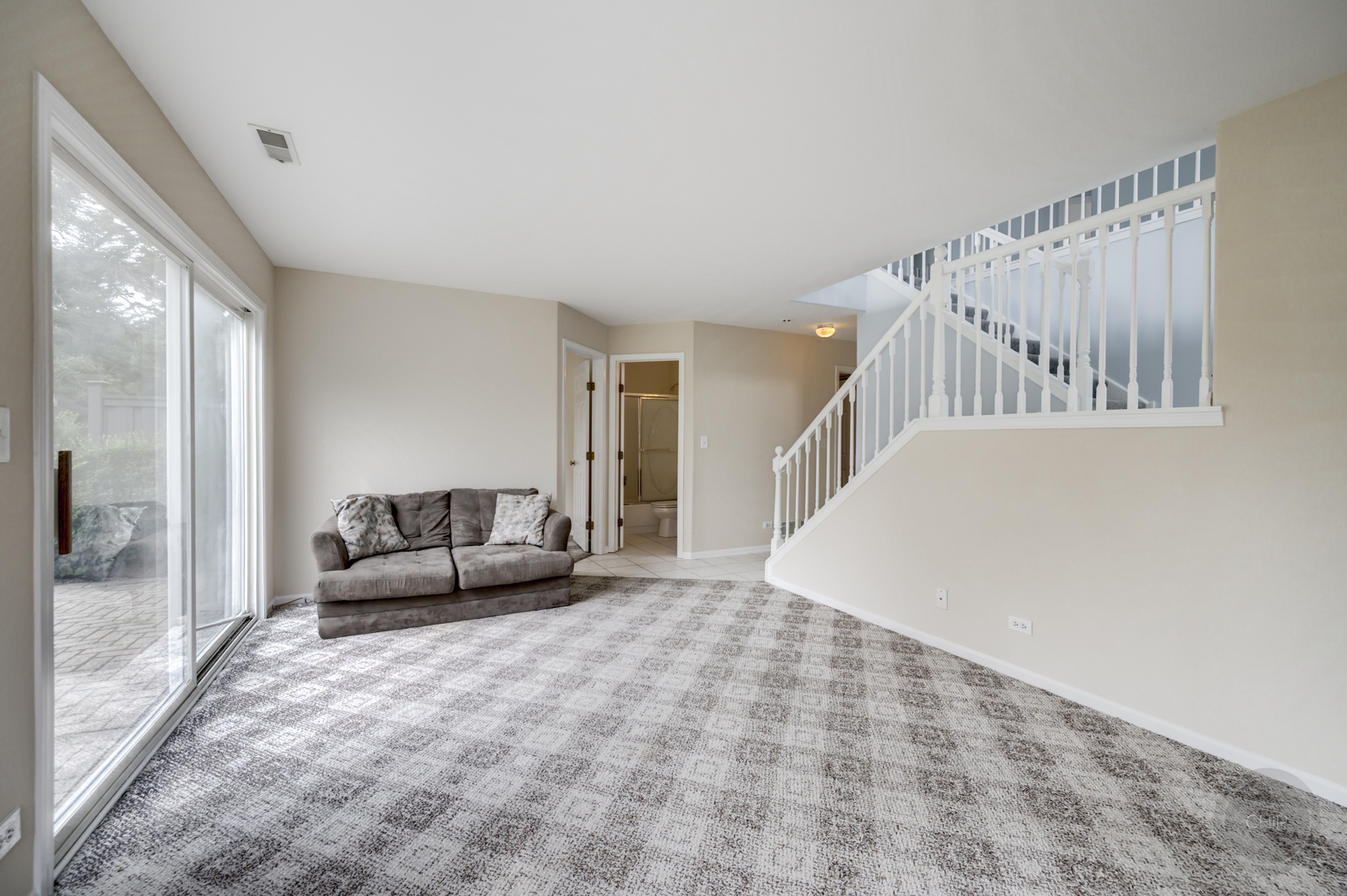 2335 Old George Way, Downers Grove, IL 60515