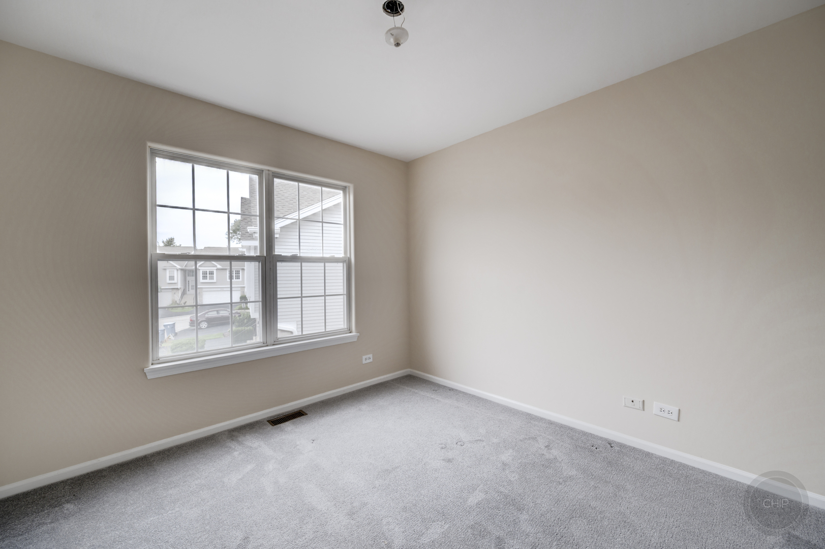 2335 Old George Way, Downers Grove, IL 60515