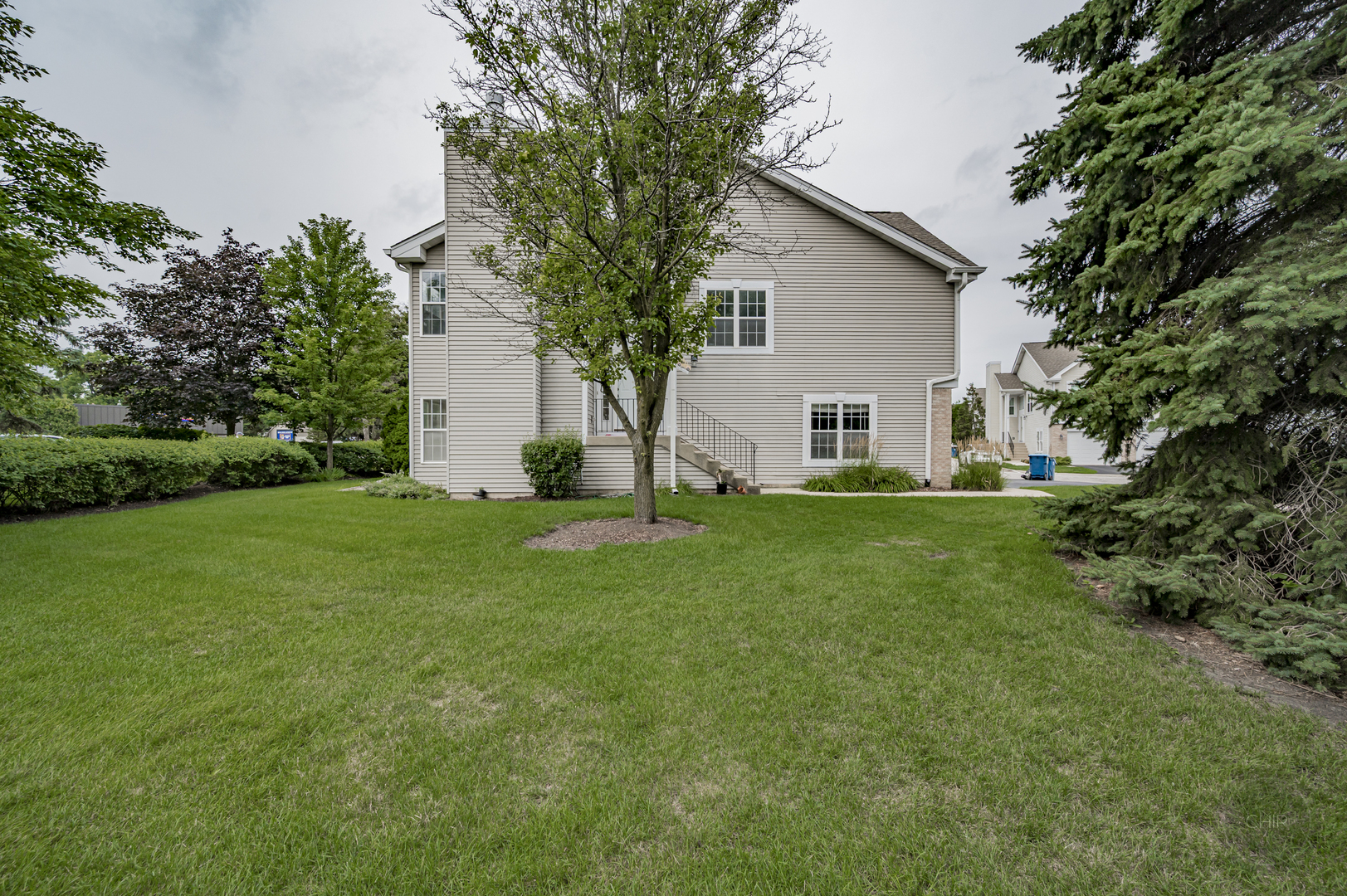 2335 Old George Way, Downers Grove, IL 60515