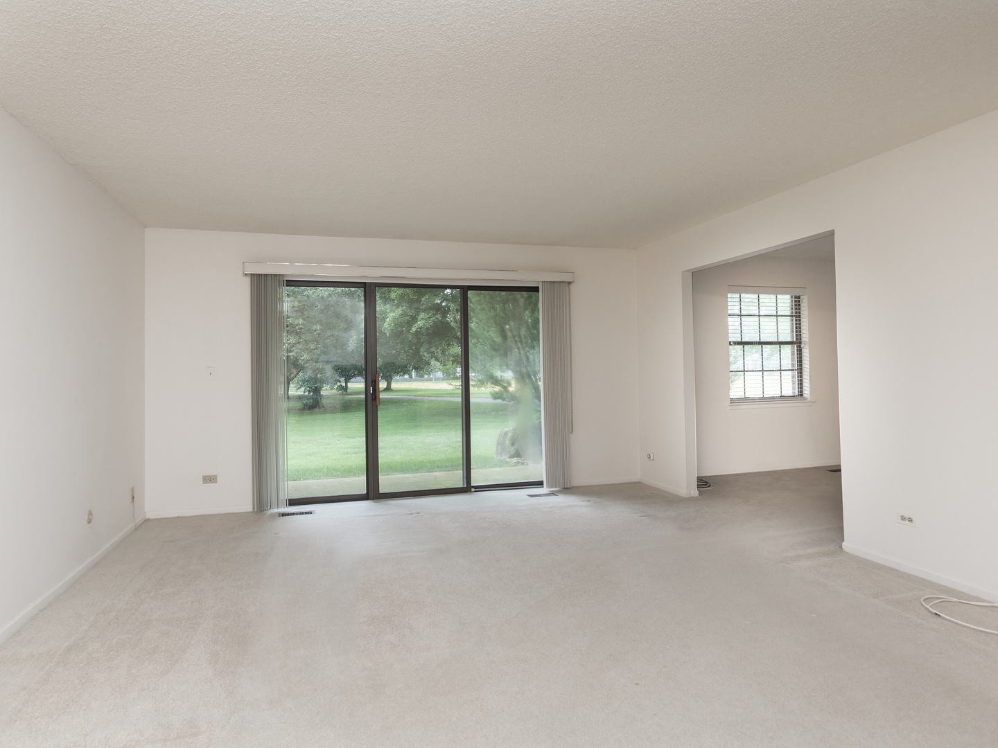 735 Weidner Road #145A1, Buffalo Grove, IL 60089