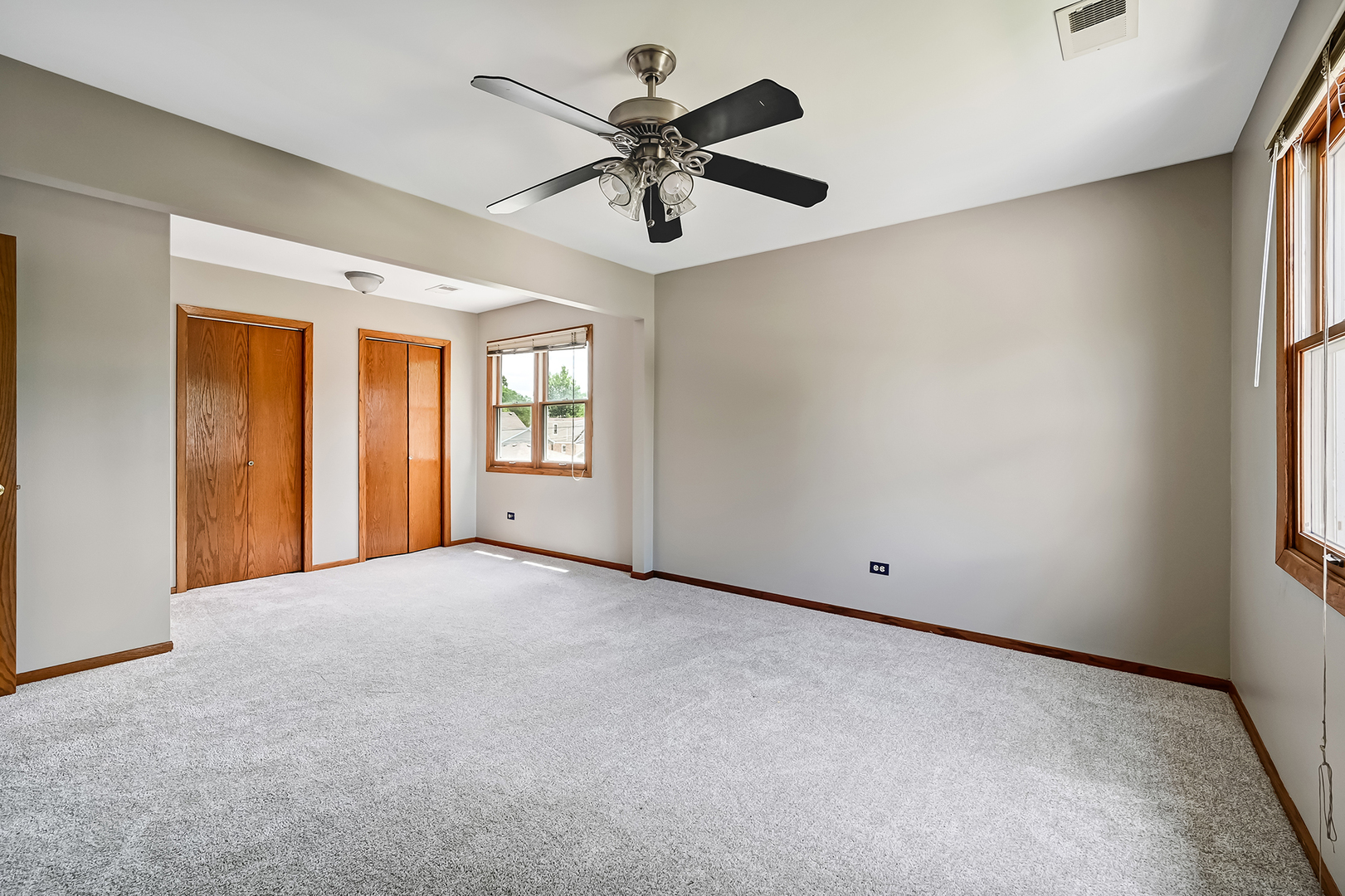 10511 S Hamlin Avenue, Chicago, IL 60655