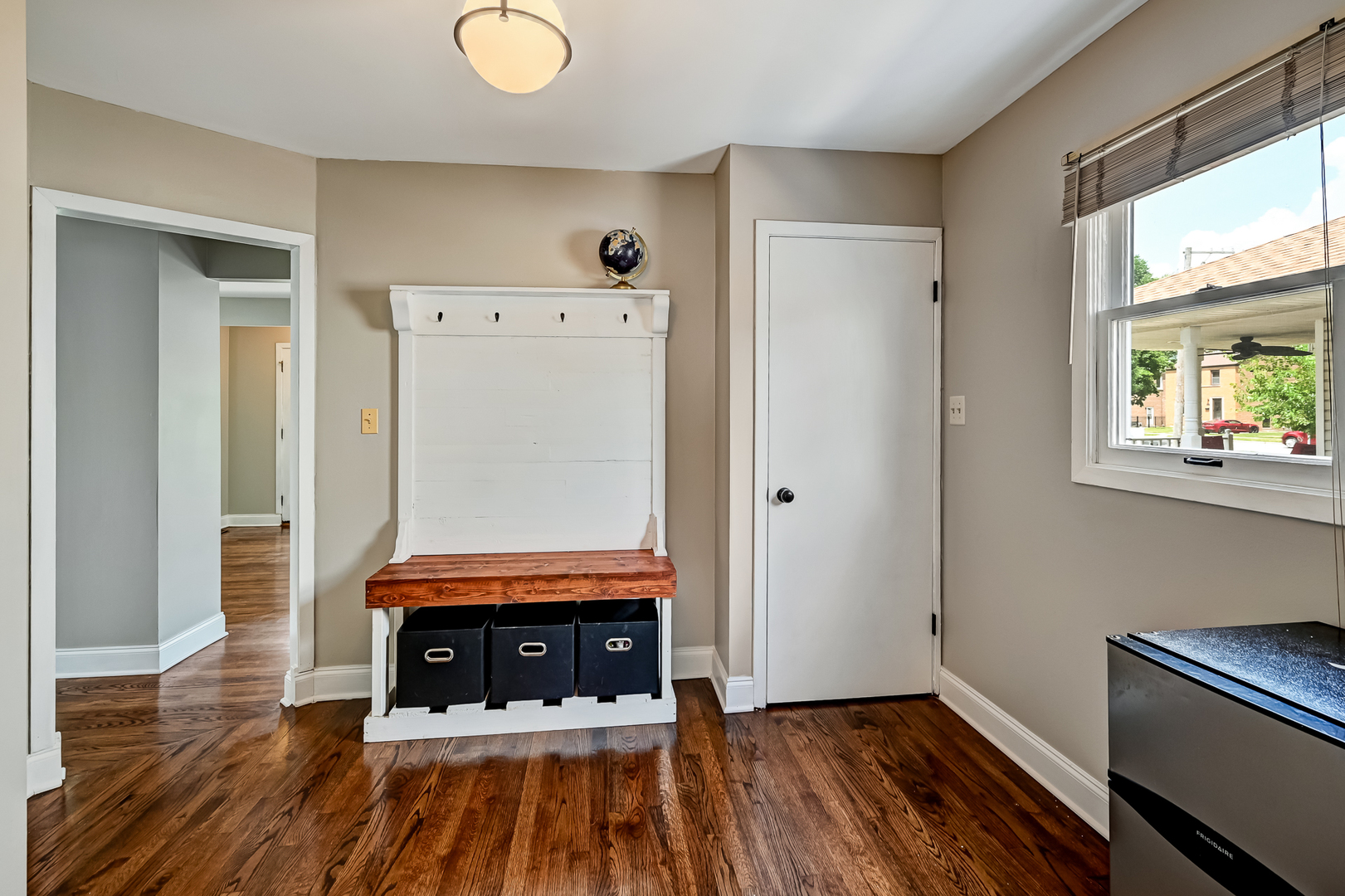 10511 S Hamlin Avenue, Chicago, IL 60655