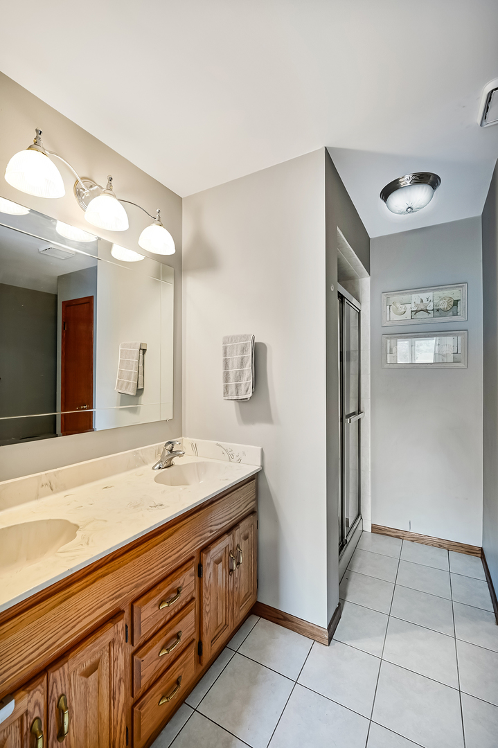 10511 S Hamlin Avenue, Chicago, IL 60655