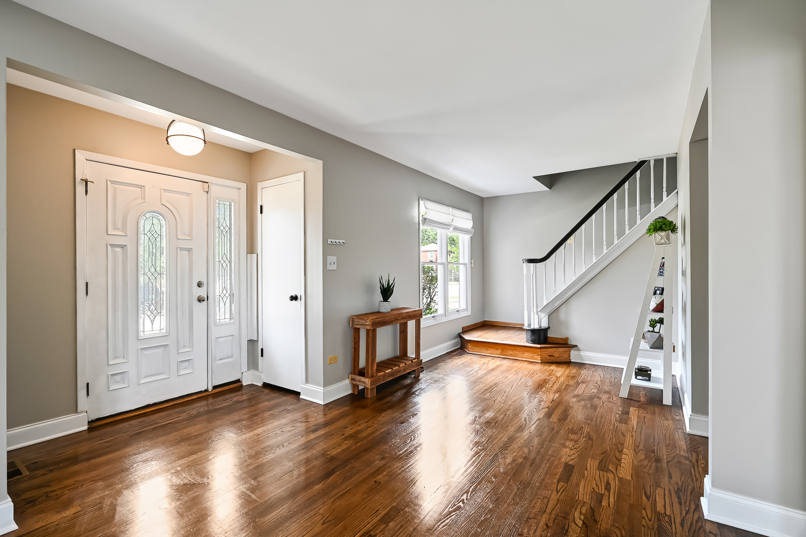 10511 S Hamlin Avenue, Chicago, IL 60655