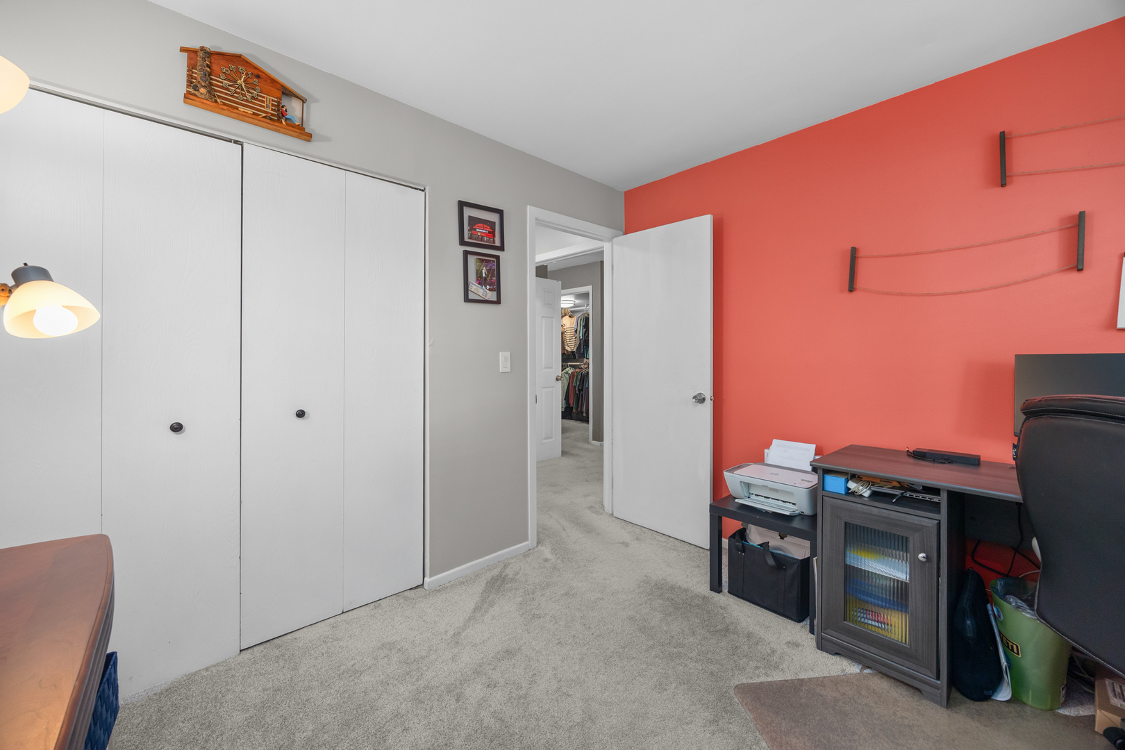 126 Manchester Court, Schaumburg, IL 60193